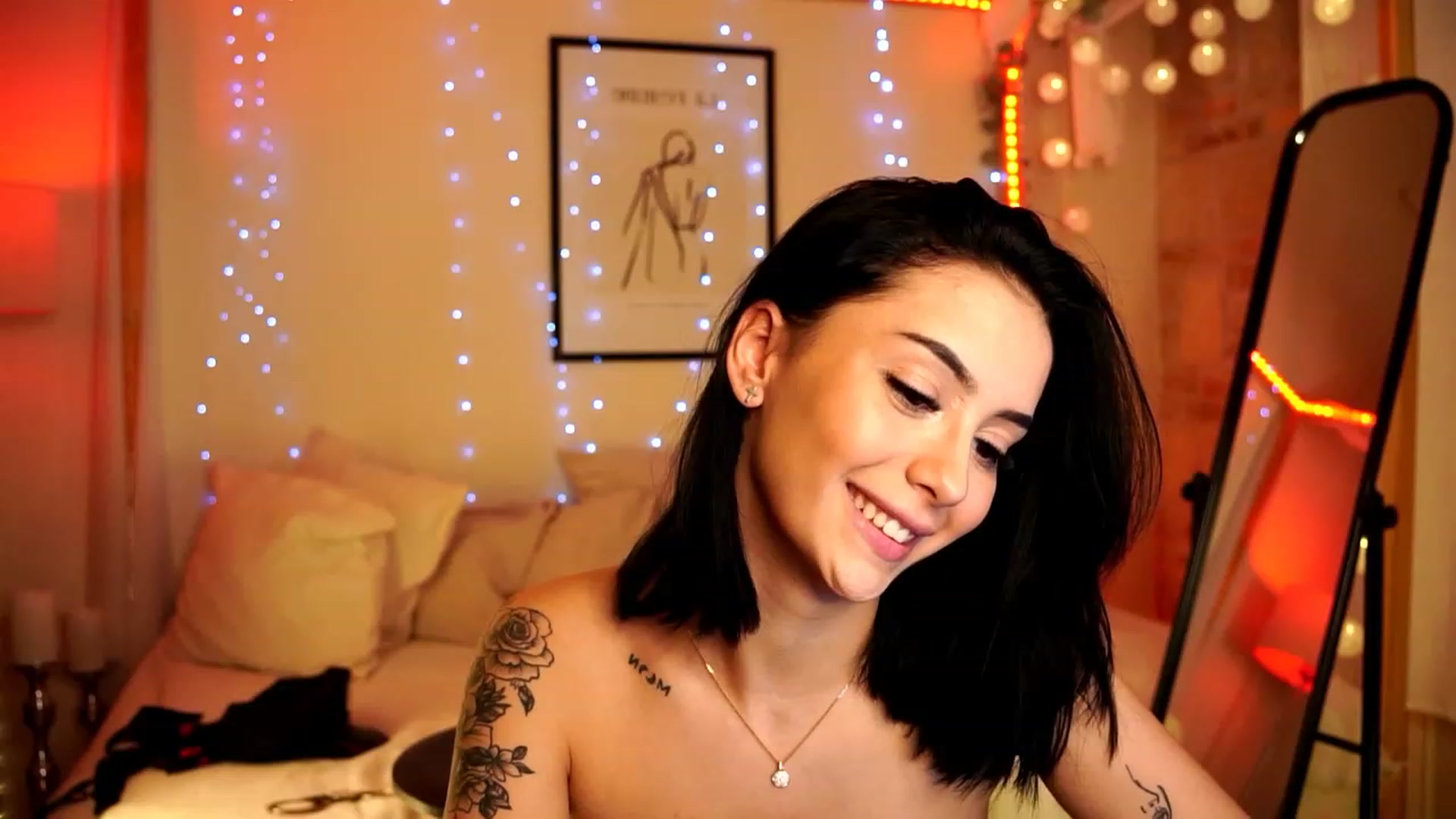 Gallery image thumbnail from Naomii18's myfreecams stream on, 03/01/2024, 14:58 image 19 of 20
