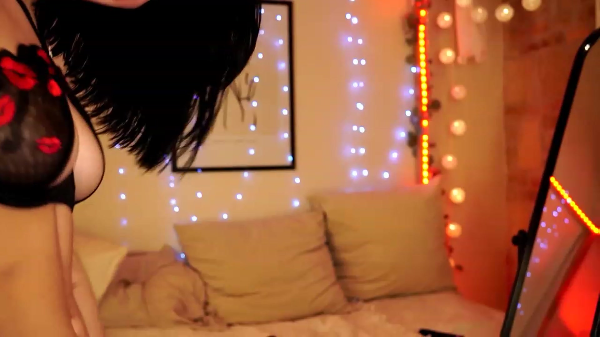 Gallery image thumbnail from Naomii18's myfreecams stream on, 03/01/2024, 20:53 image 9 of 20