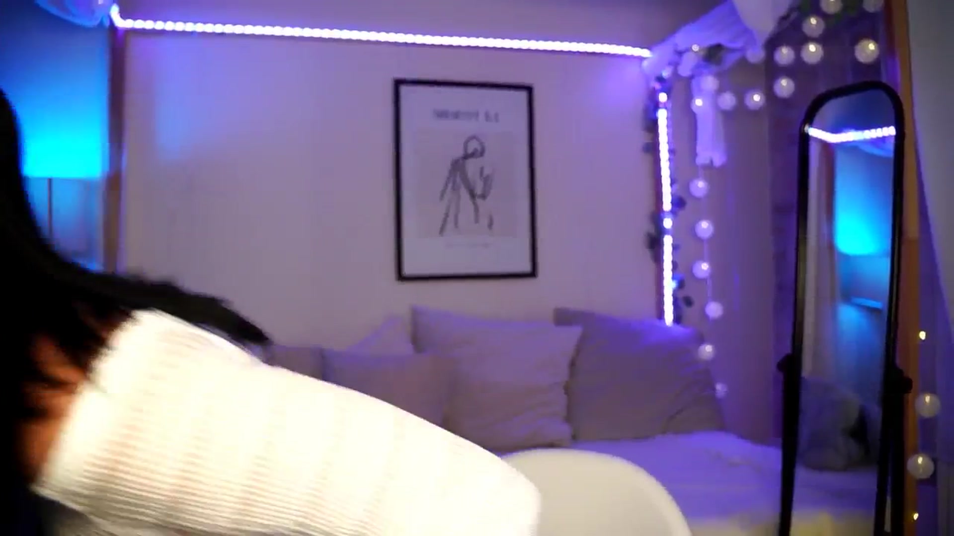 Gallery image thumbnail from Naomii18's myfreecams stream on, 06/16/2024, 14:20 image 2 of 20