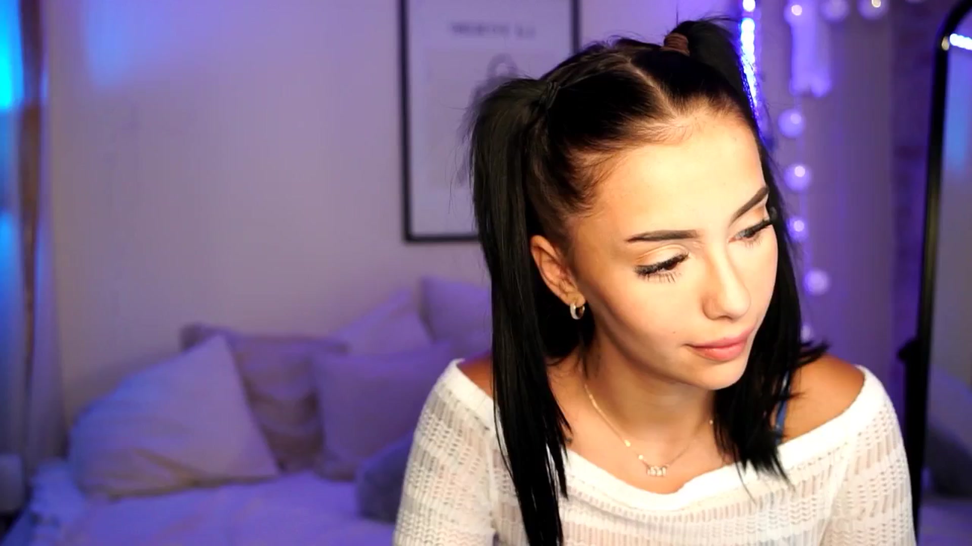Gallery image thumbnail from Naomii18's myfreecams stream on, 06/16/2024, 14:20 image 20 of 20