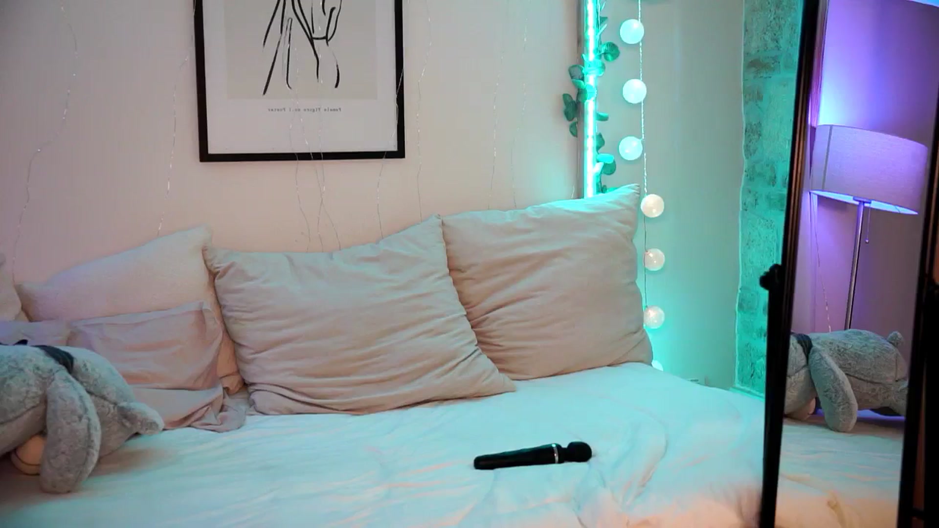 Gallery image thumbnail from Naomii18's myfreecams stream on, 07/04/2024, 13:47 image 20 of 20