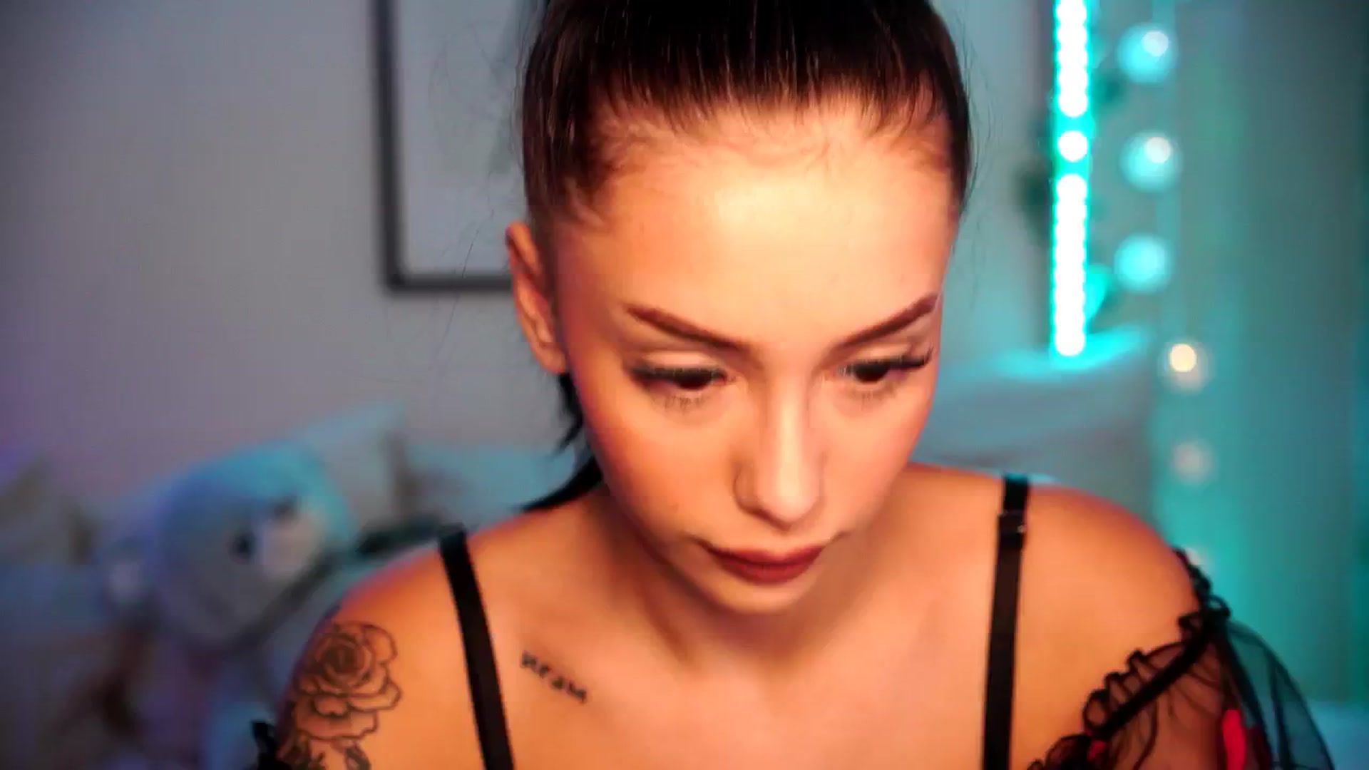 Gallery image thumbnail from Naomii18's myfreecams stream on, 07/04/2024, 13:47 image 4 of 20