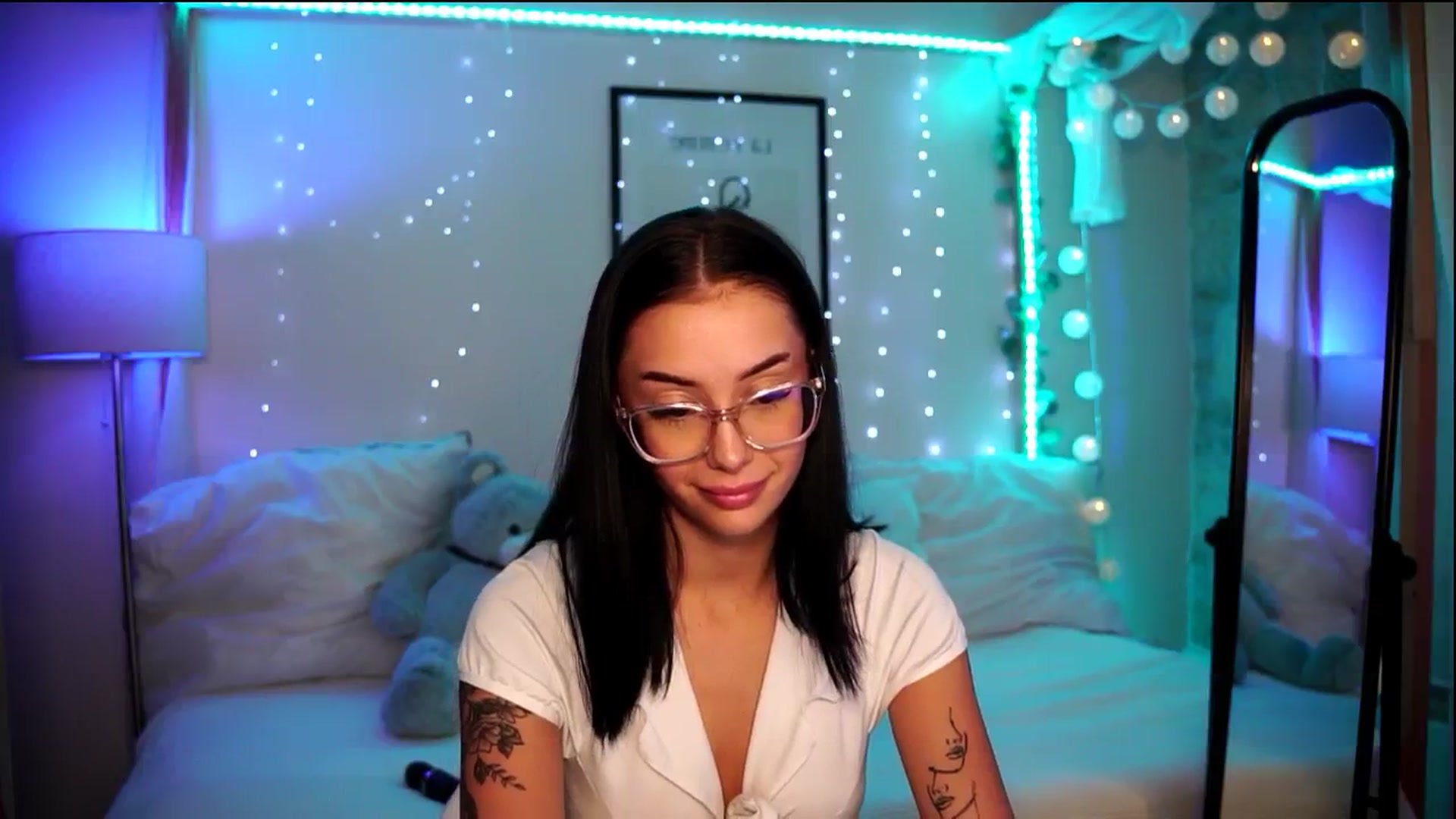 Gallery image thumbnail from Naomii18's myfreecams stream on, 07/06/2024, 15:46 image 3 of 20