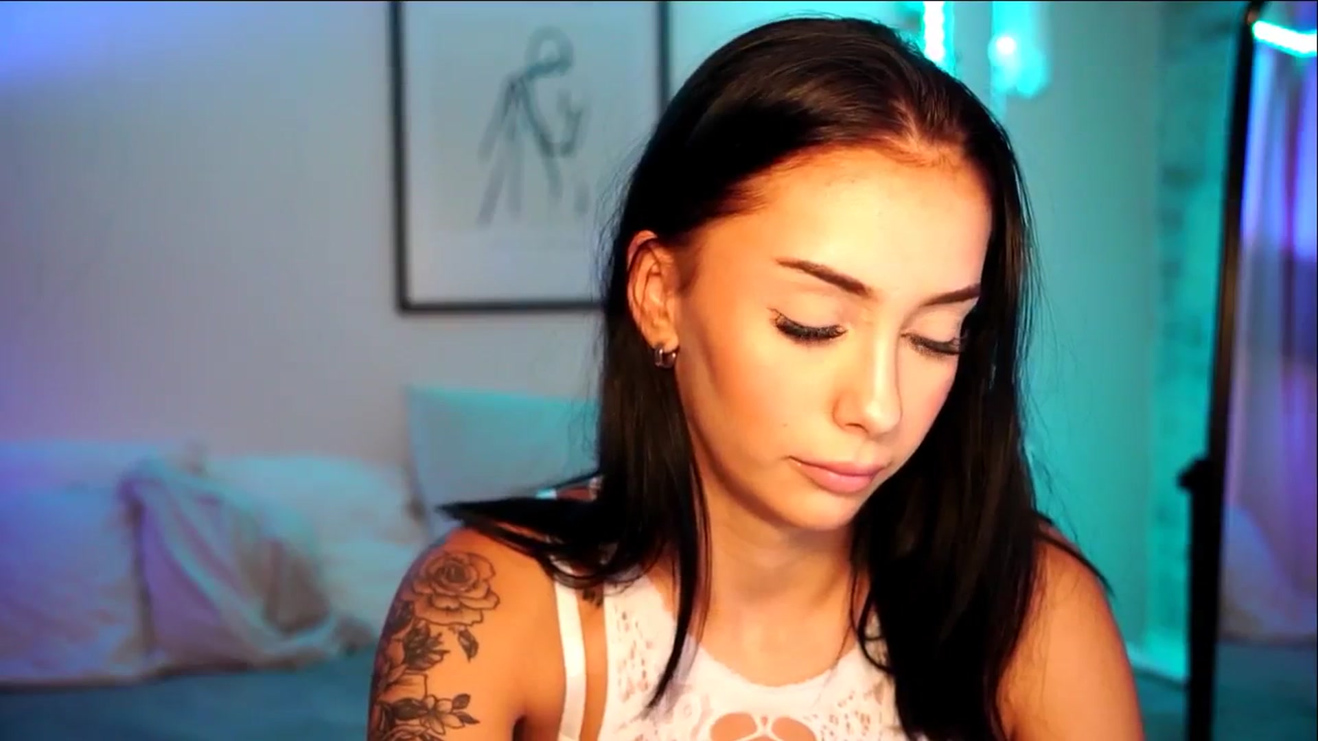 Gallery image thumbnail from Naomii18's myfreecams stream on, 07/18/2024, 21:01 image 5 of 20