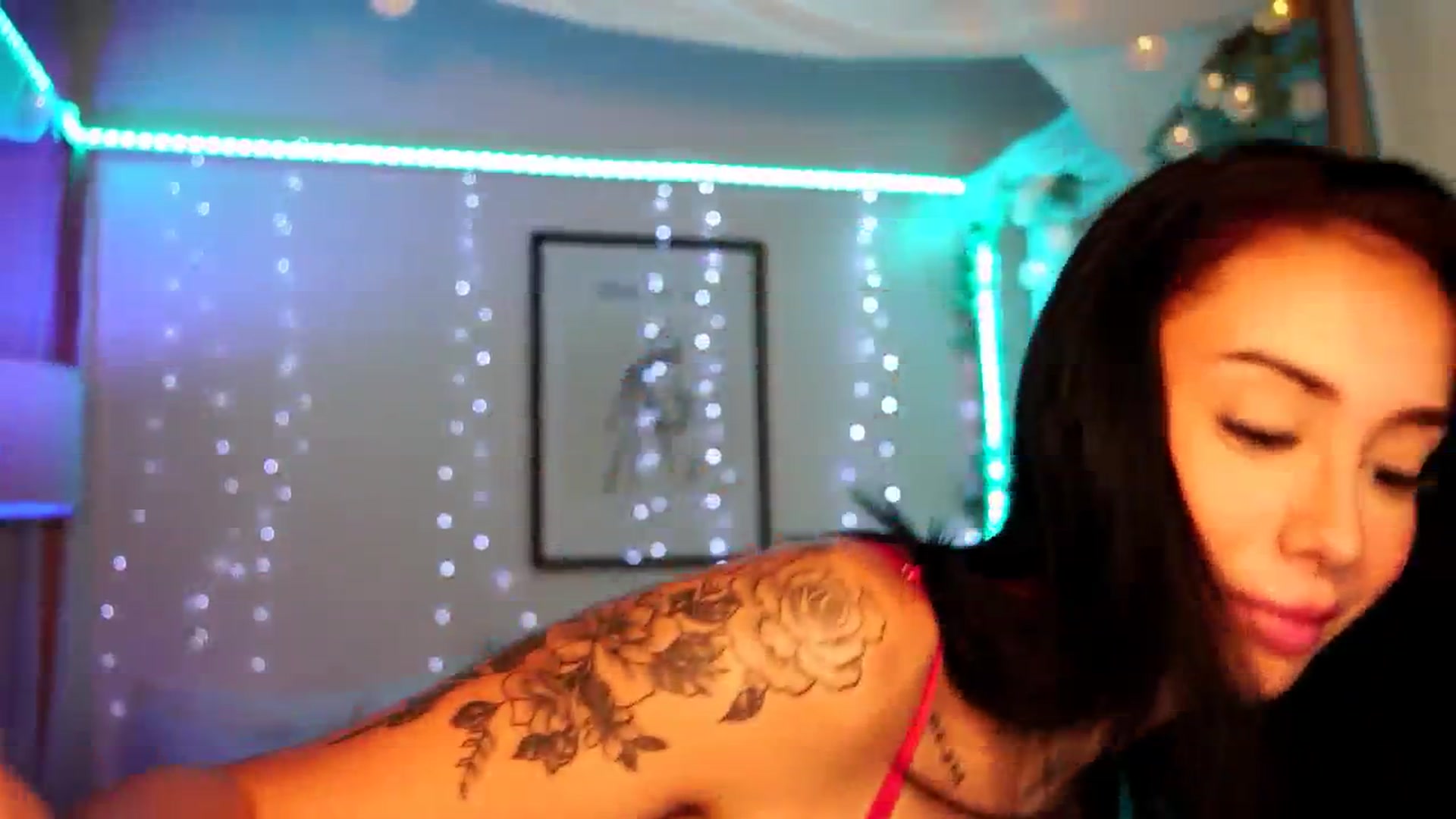 Gallery image thumbnail from Naomii18's myfreecams stream on, 07/23/2024, 11:21 image 4 of 20