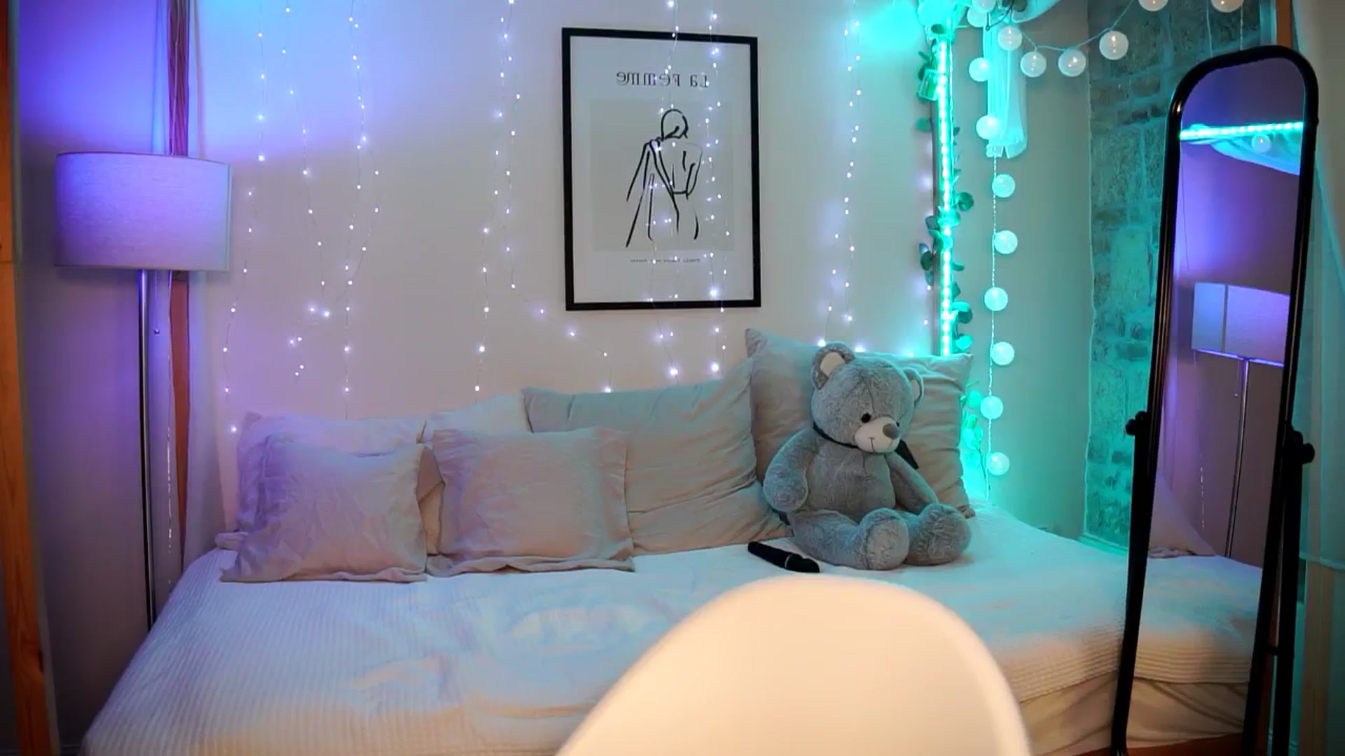 Gallery image thumbnail from Naomii18's myfreecams stream on, 07/24/2024, 15:43 image 5 of 20