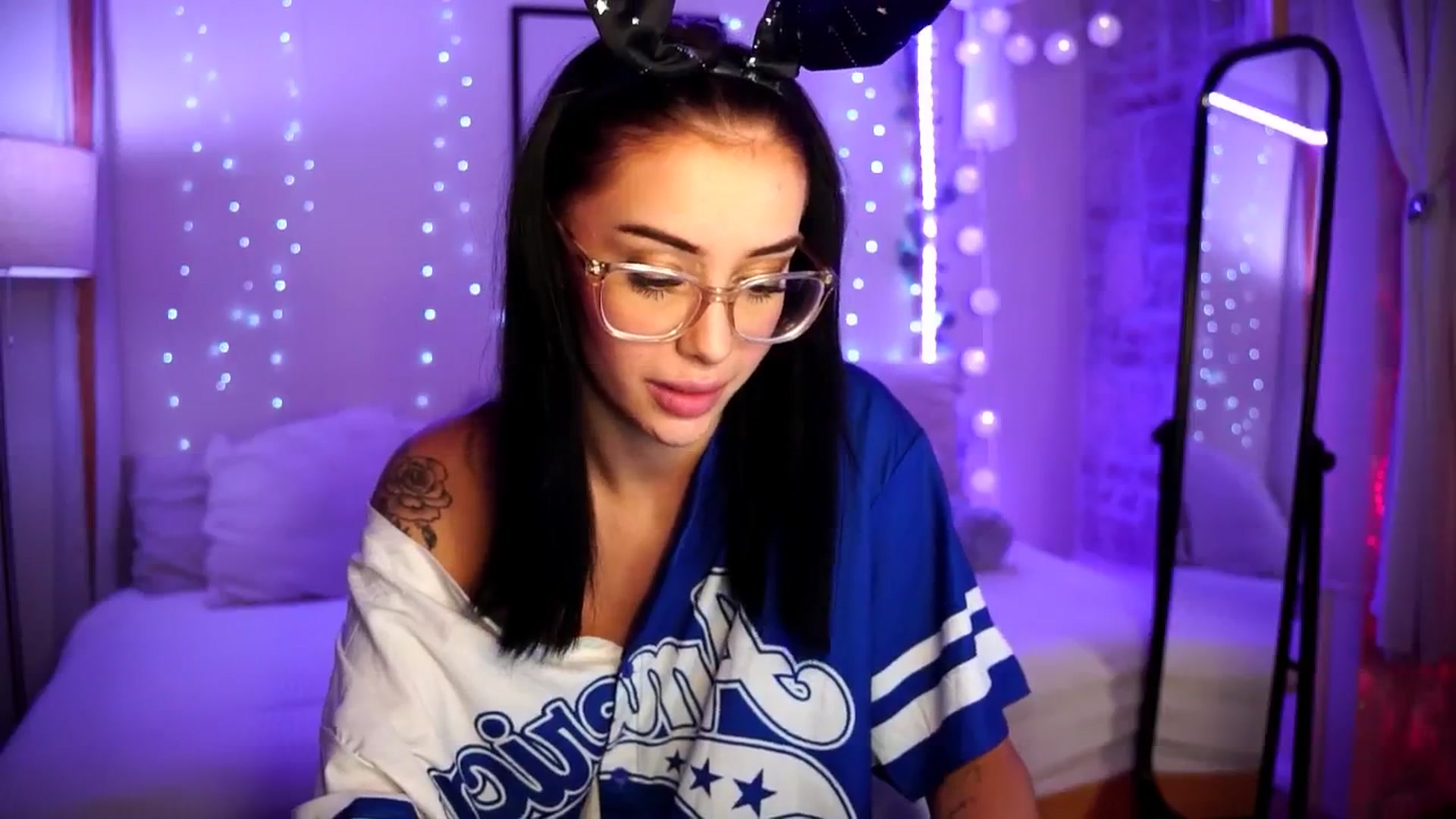 Gallery image thumbnail from Naomii18's myfreecams stream on, 07/30/2024, 22:31 image 12 of 20