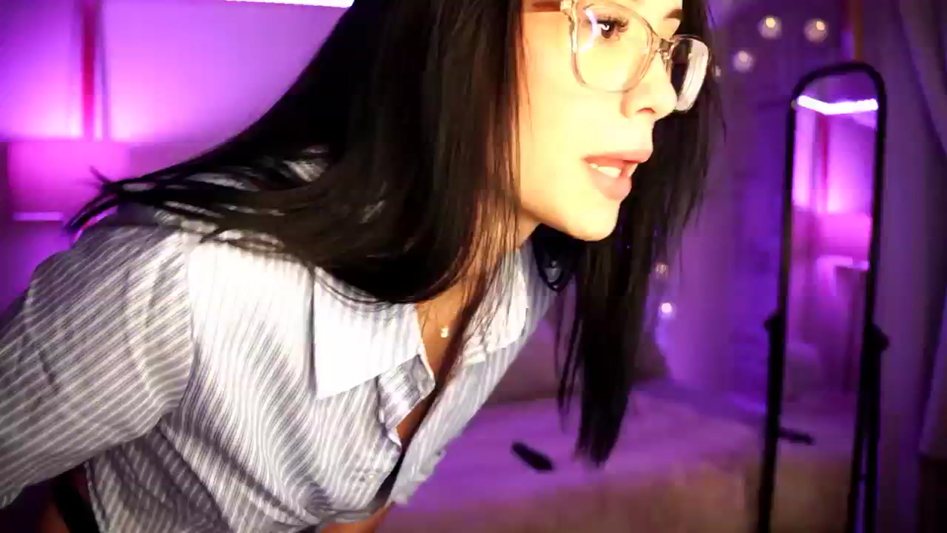 Gallery image thumbnail from Naomii18's myfreecams stream on, 09/04/2024, 18:07 image 1 of 20