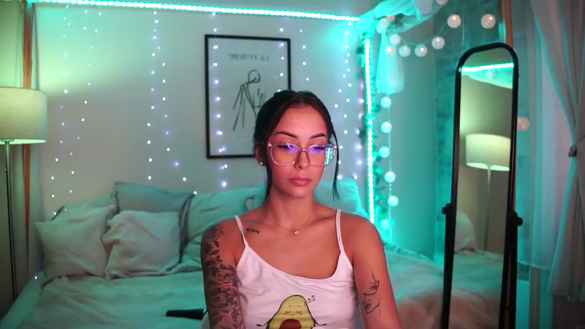 Gallery image thumbnail from Naomii18's myfreecams stream on, 09/13/2024, 13:18 image 19 of 20