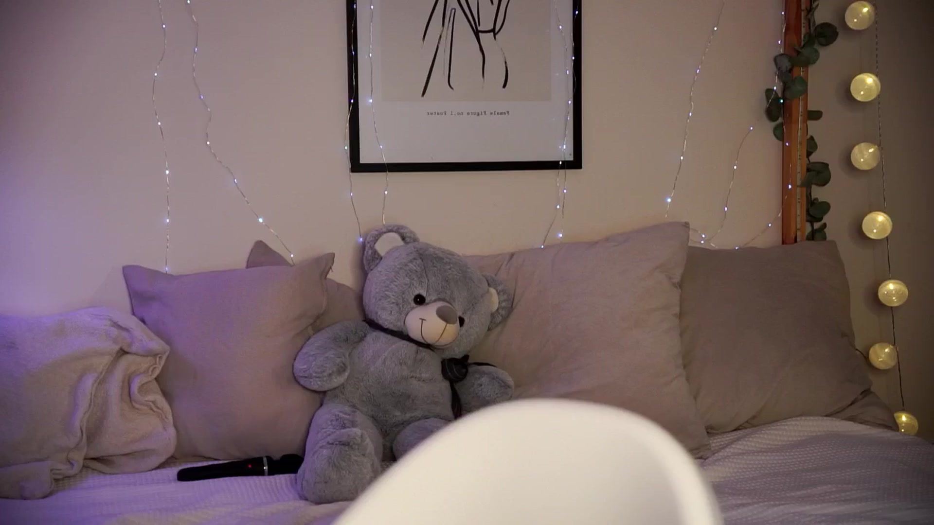 Gallery image thumbnail from Naomii18's myfreecams stream on, 09/27/2024, 13:44 image 16 of 20