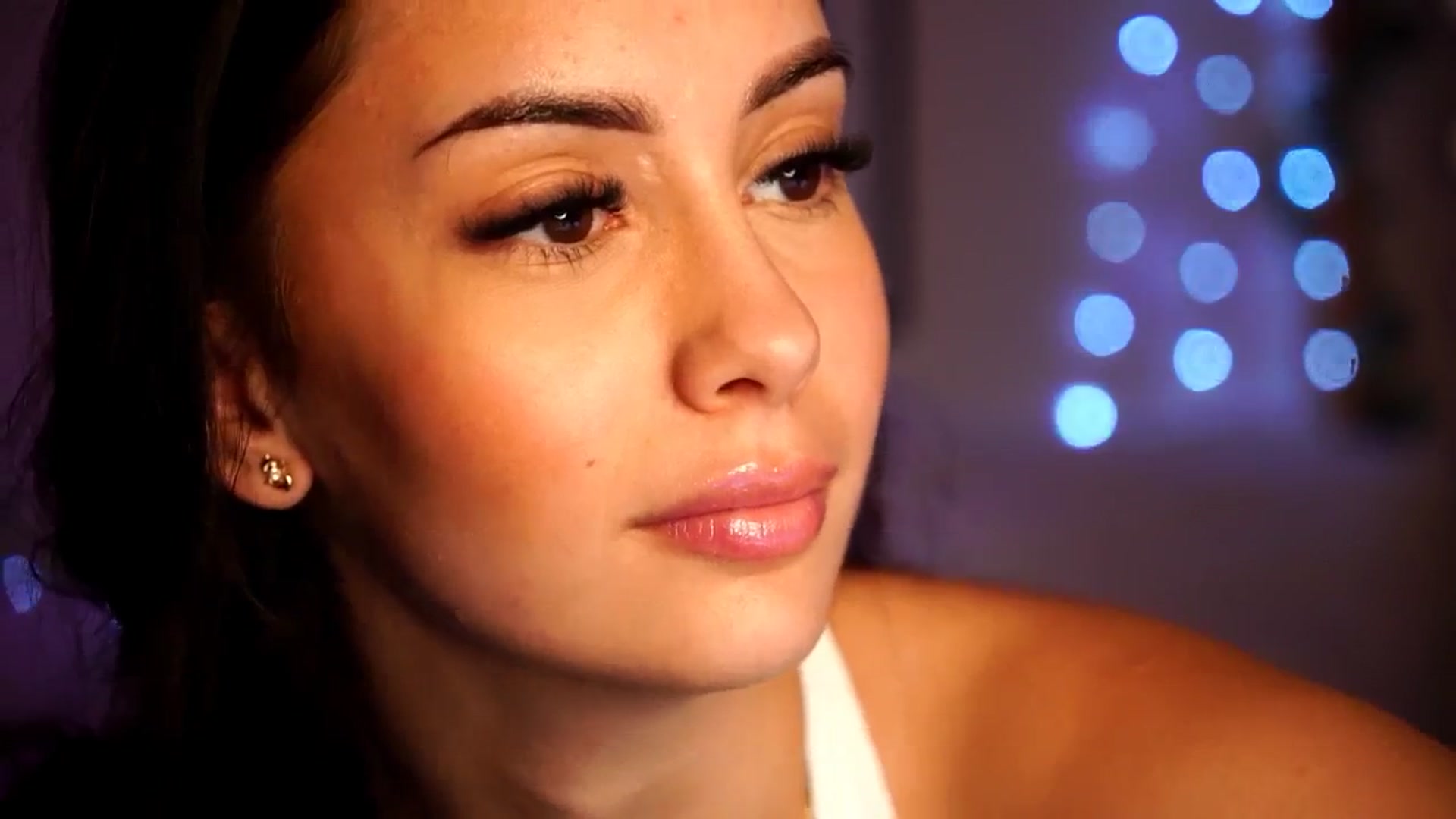 Gallery image thumbnail from Naomii18's myfreecams stream on, 10/11/2024, 16:28 image 8 of 20