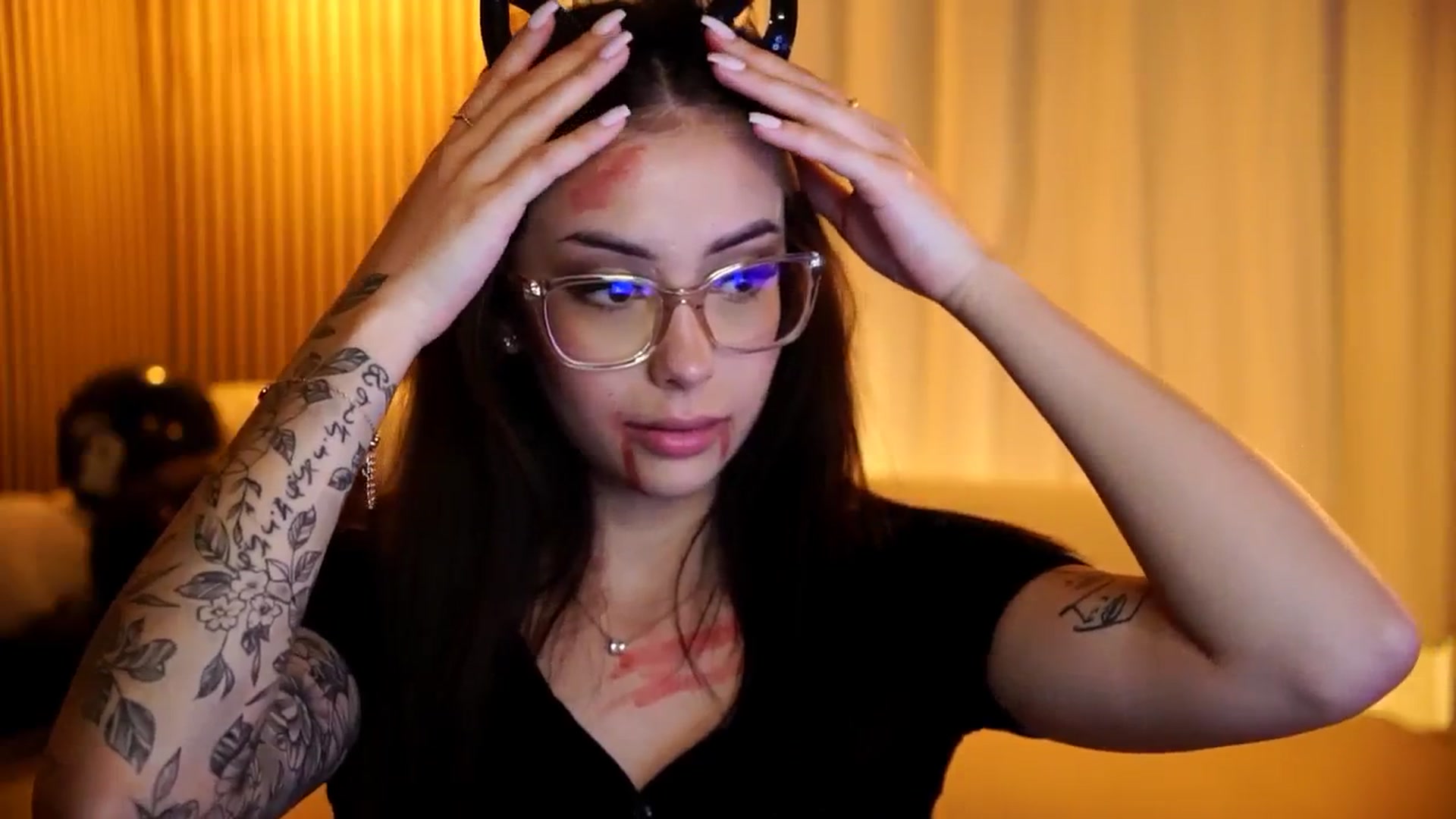 Gallery image thumbnail from Naomii18's myfreecams stream on, 10/30/2024, 15:33 image 20 of 20