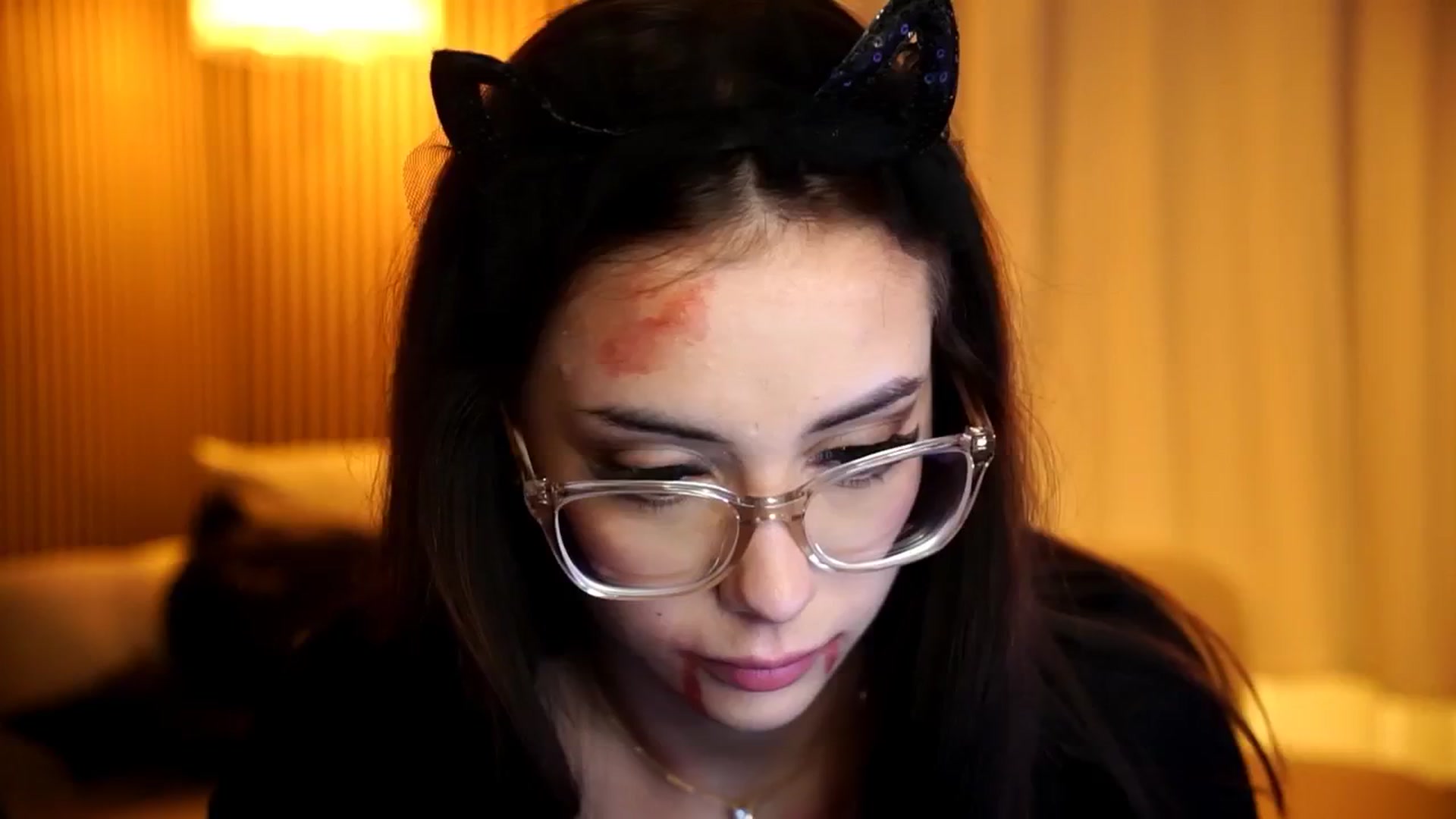 Gallery image thumbnail from Naomii18's myfreecams stream on, 10/30/2024, 16:25 image 2 of 20