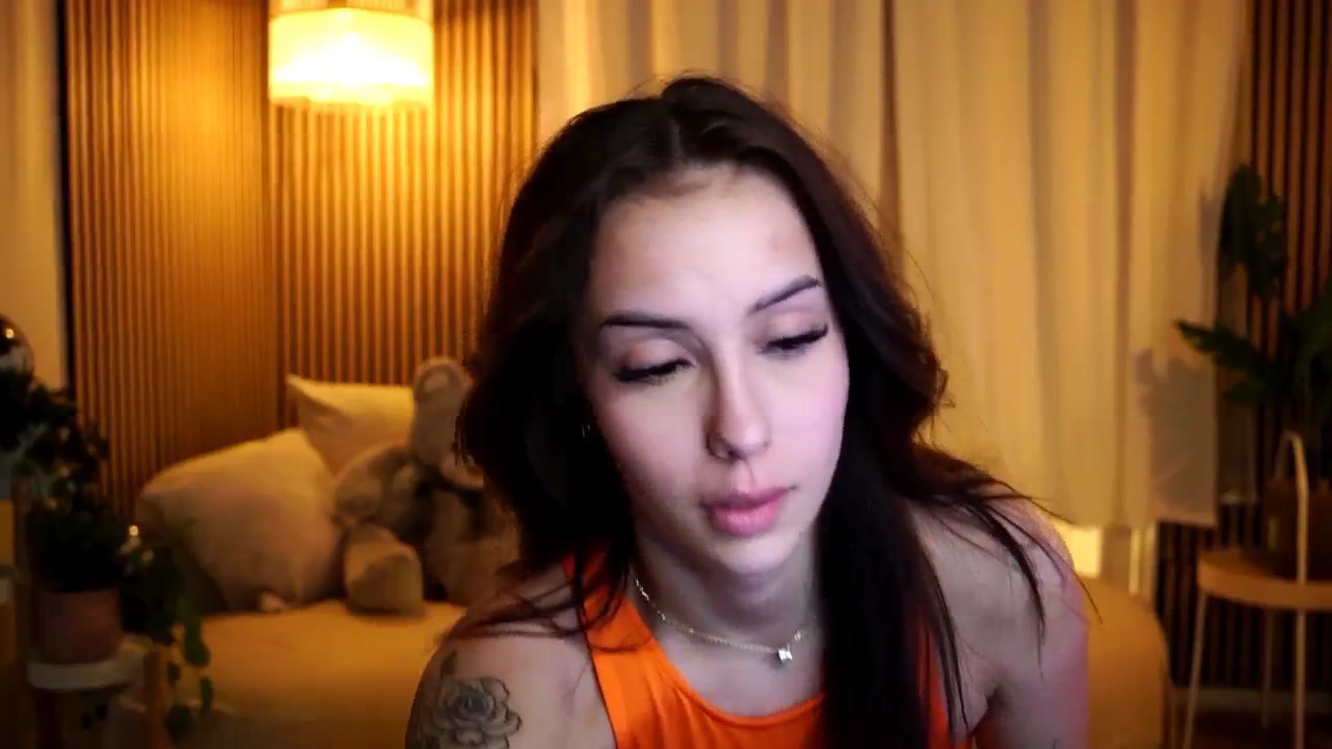 Gallery image thumbnail from Naomii18's myfreecams stream on, 11/04/2024, 19:19 image 4 of 20