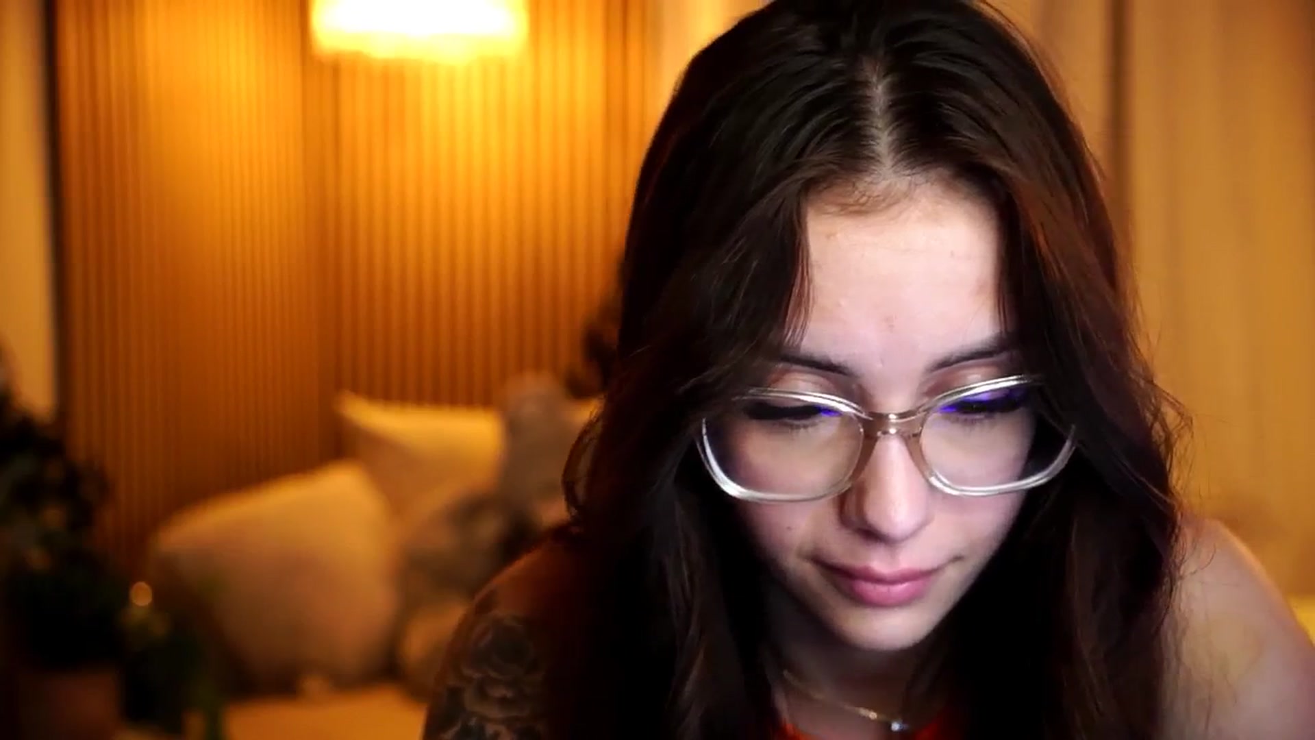 Gallery image thumbnail from Naomii18's myfreecams stream on, 11/04/2024, 20:24 image 10 of 20