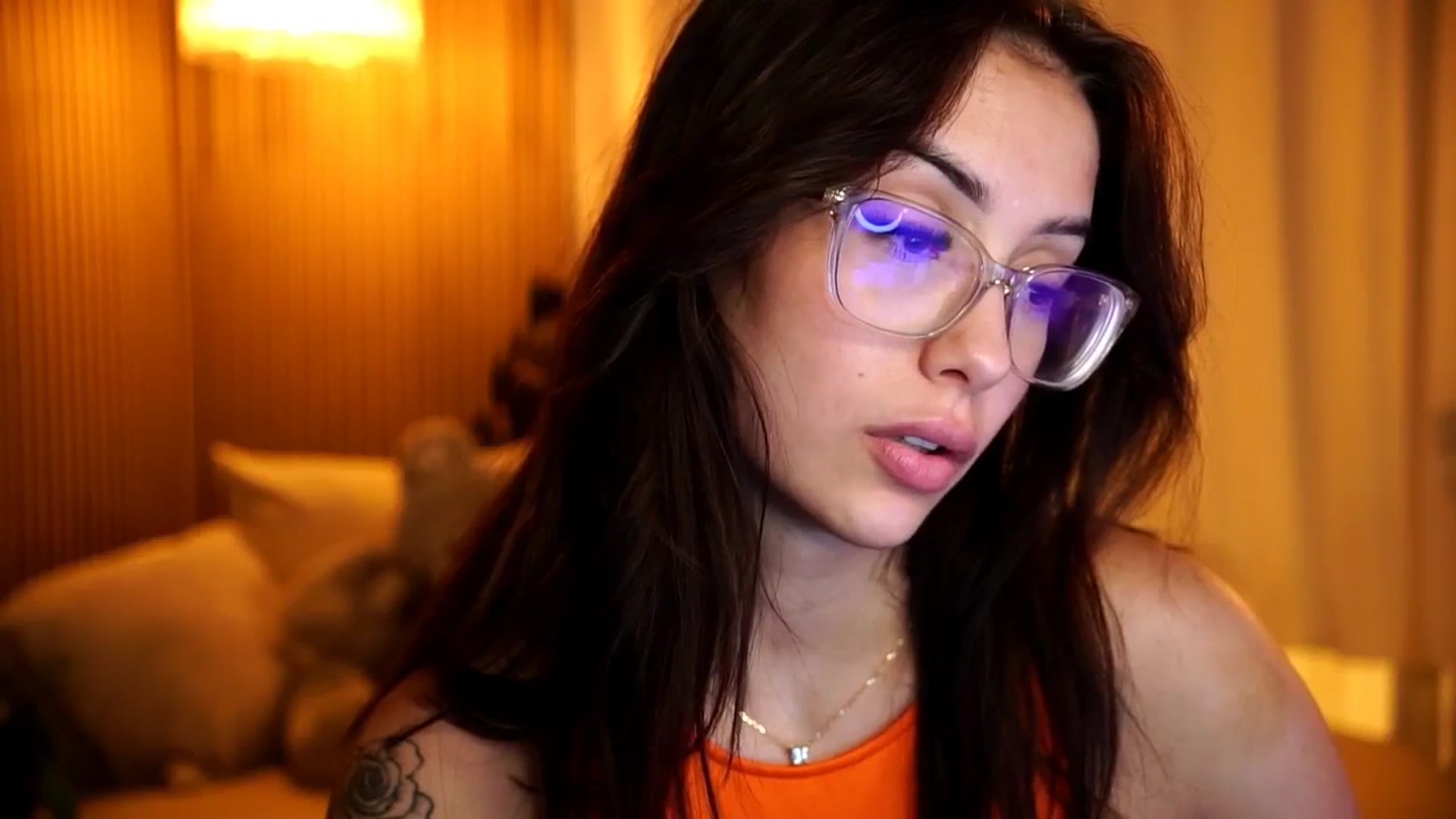 Gallery image thumbnail from Naomii18's myfreecams stream on, 11/04/2024, 20:24 image 13 of 20
