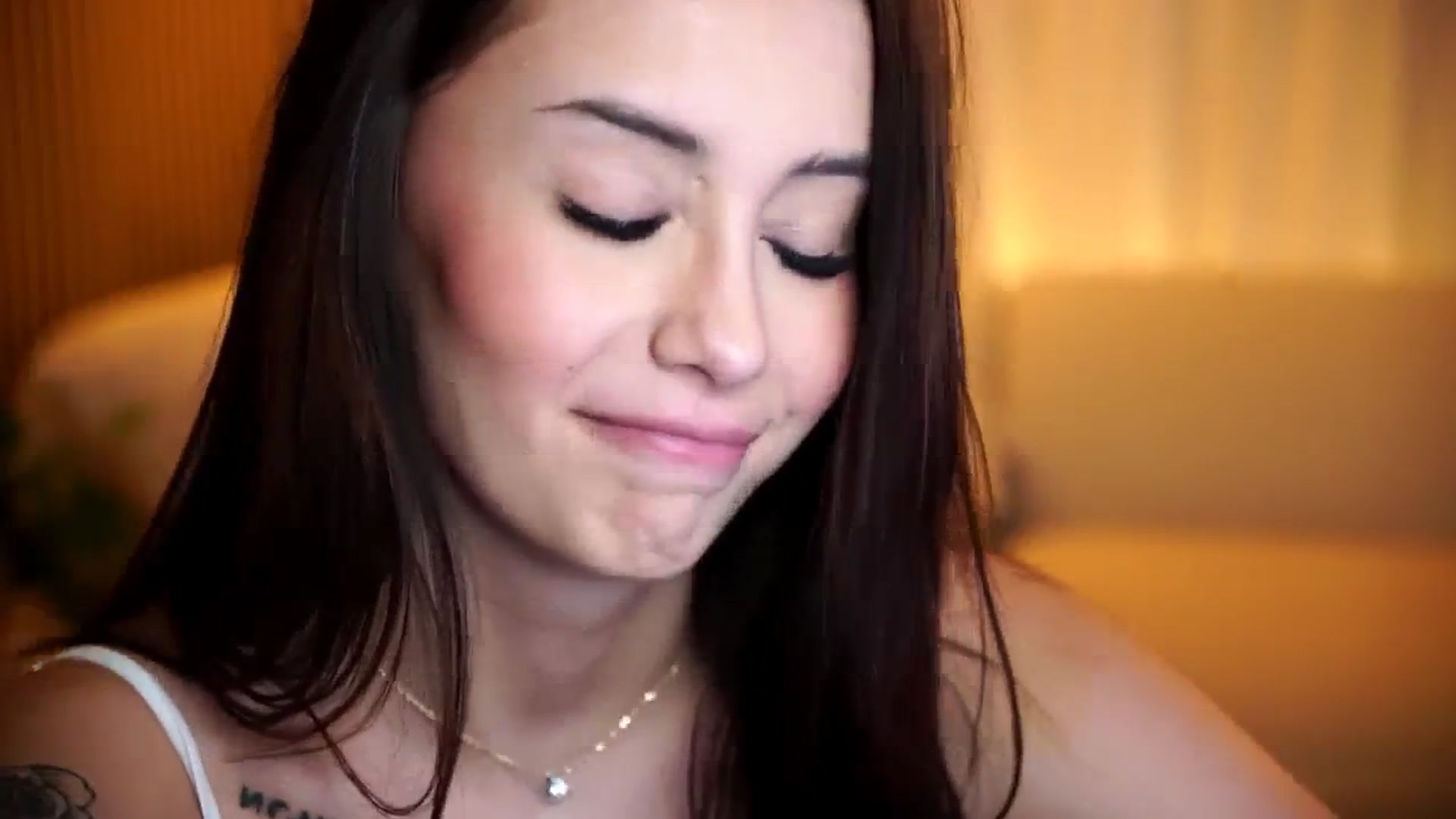 Gallery image thumbnail from Naomii18's myfreecams stream on, 11/07/2024, 16:32 image 20 of 20