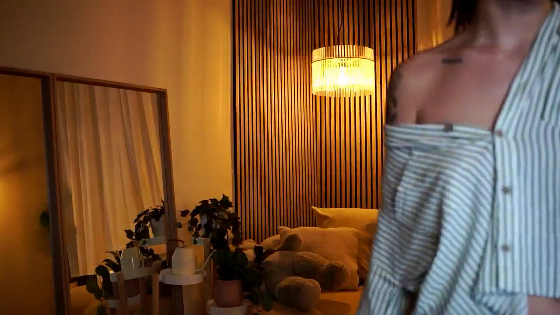 Gallery image thumbnail from Naomii18's myfreecams stream on, 11/08/2024, 19:31 image 19 of 20
