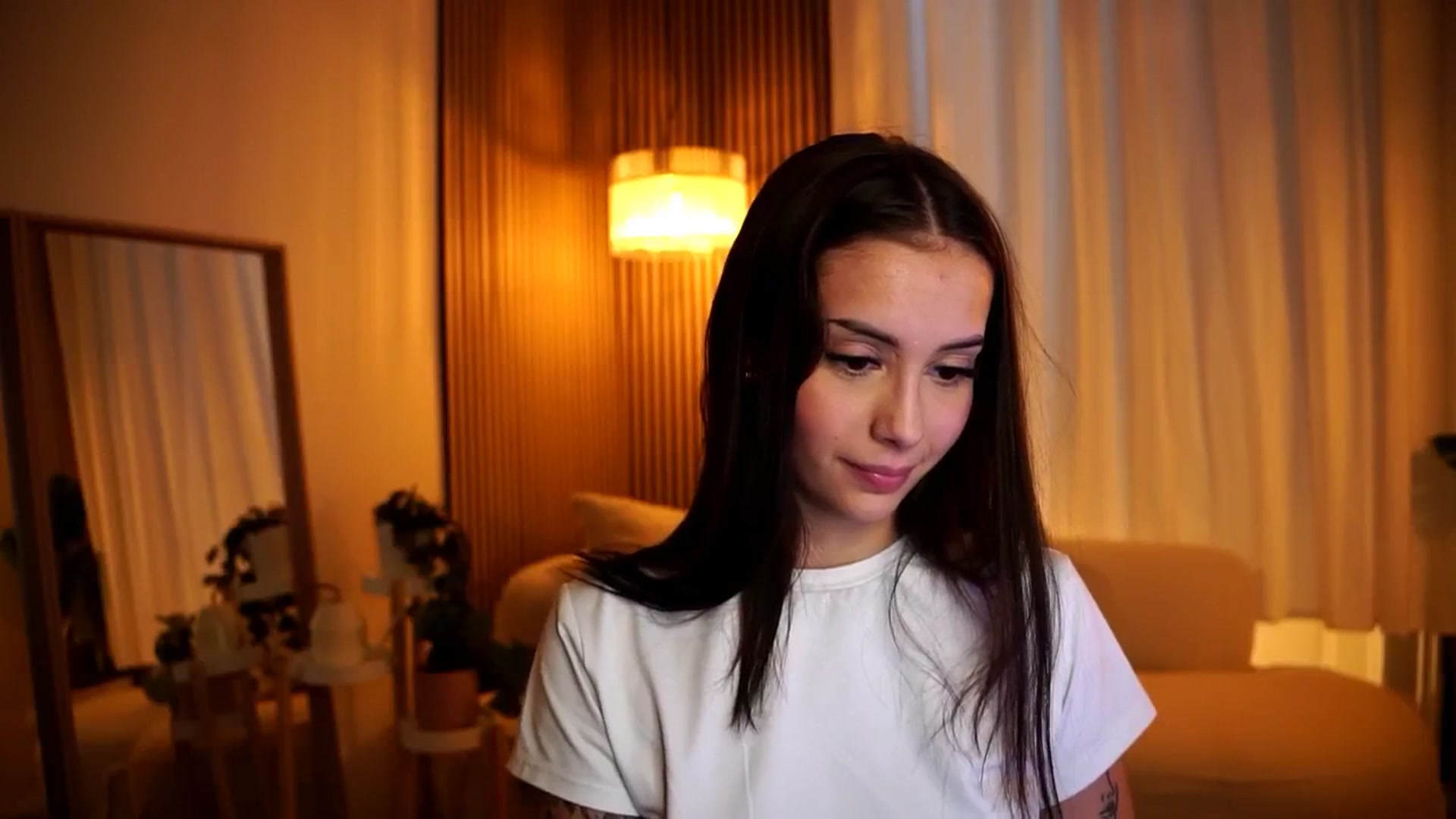 Gallery image thumbnail from Naomii18's myfreecams stream on, 11/30/2024, 11:42 image 12 of 20