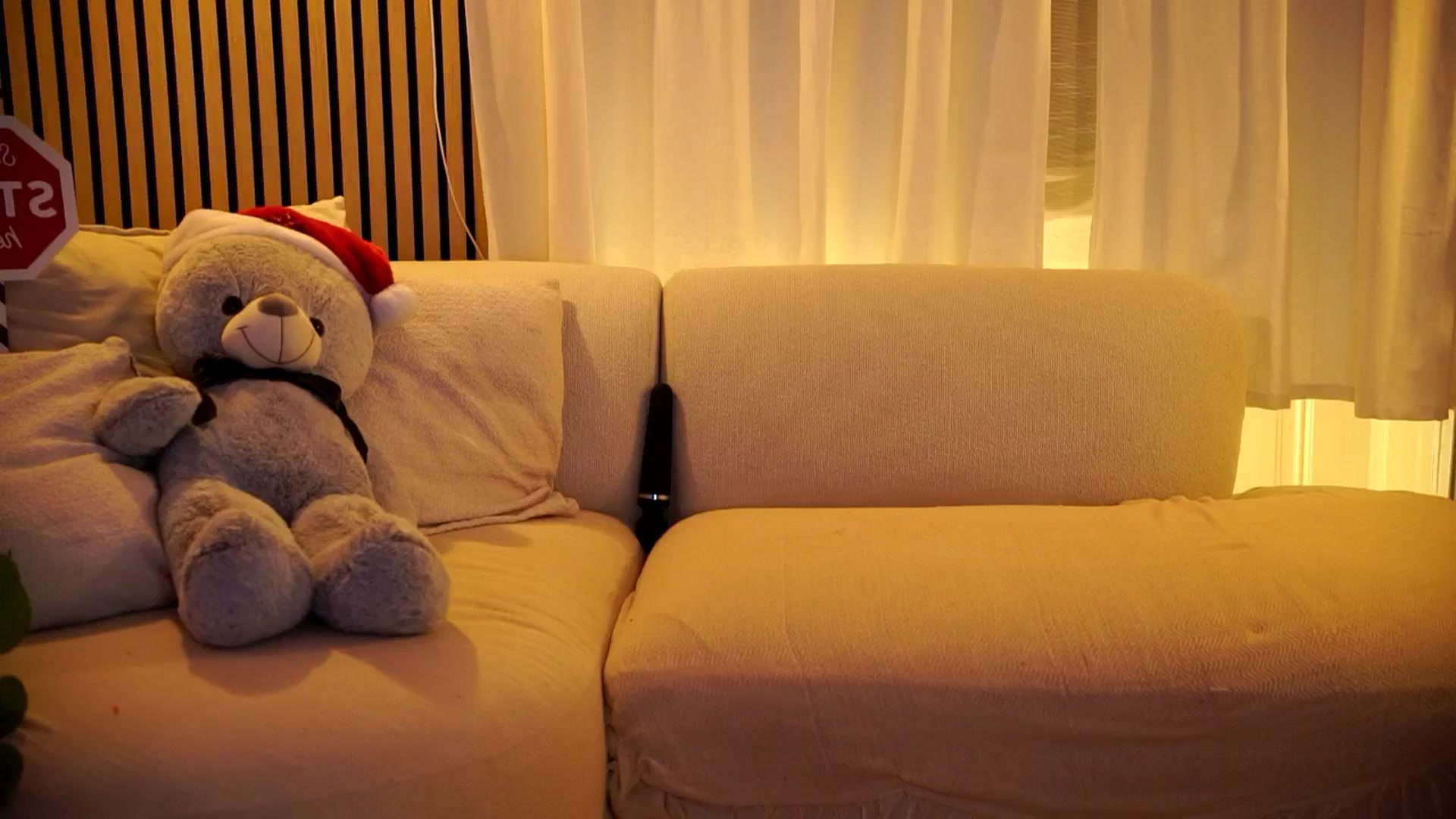 Gallery image thumbnail from Naomii18's myfreecams stream on, 12/26/2024, 19:46 image 8 of 20