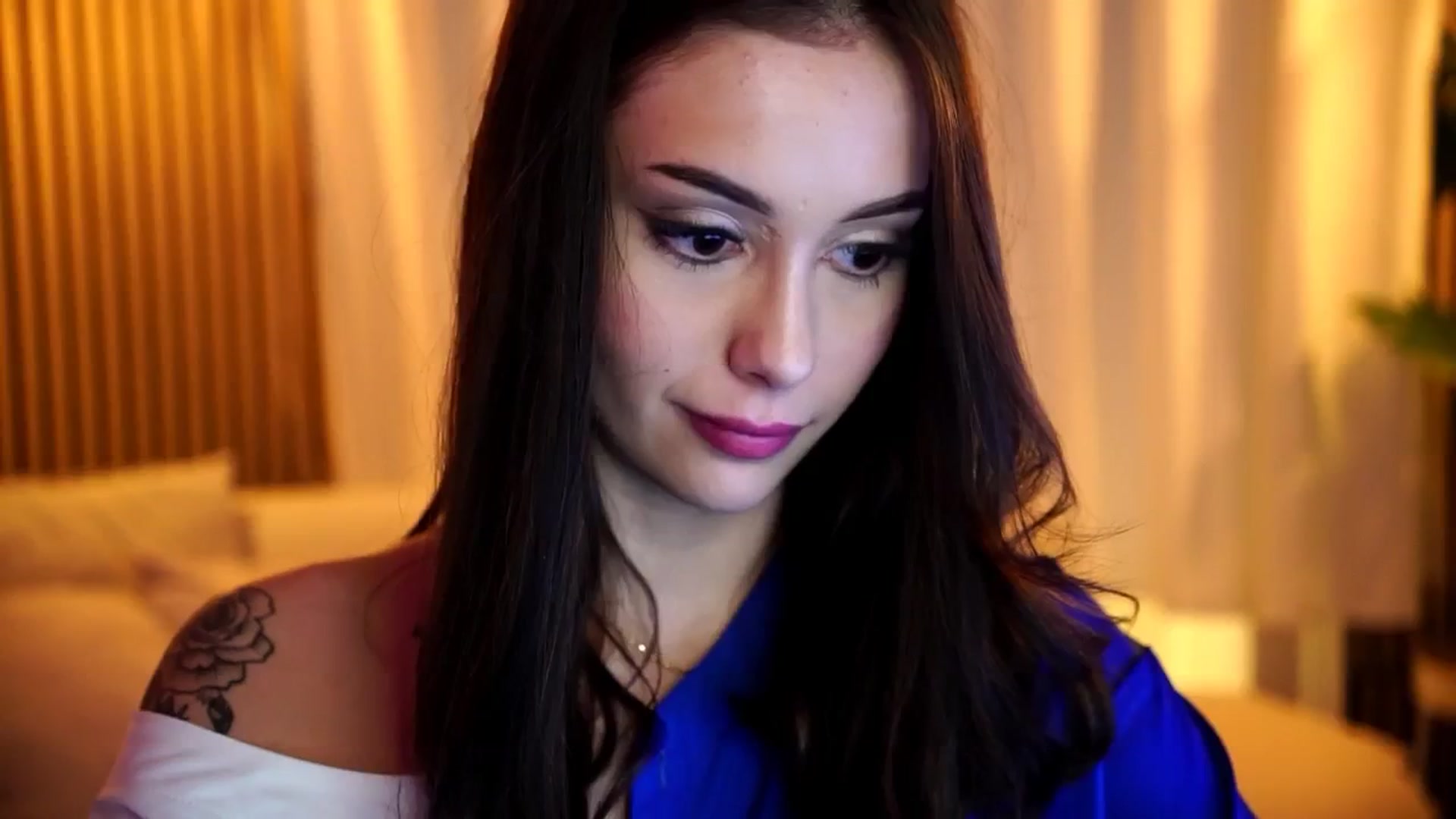 Gallery image thumbnail from Naomii18's myfreecams stream on, 12/31/2024, 13:57 image 13 of 20