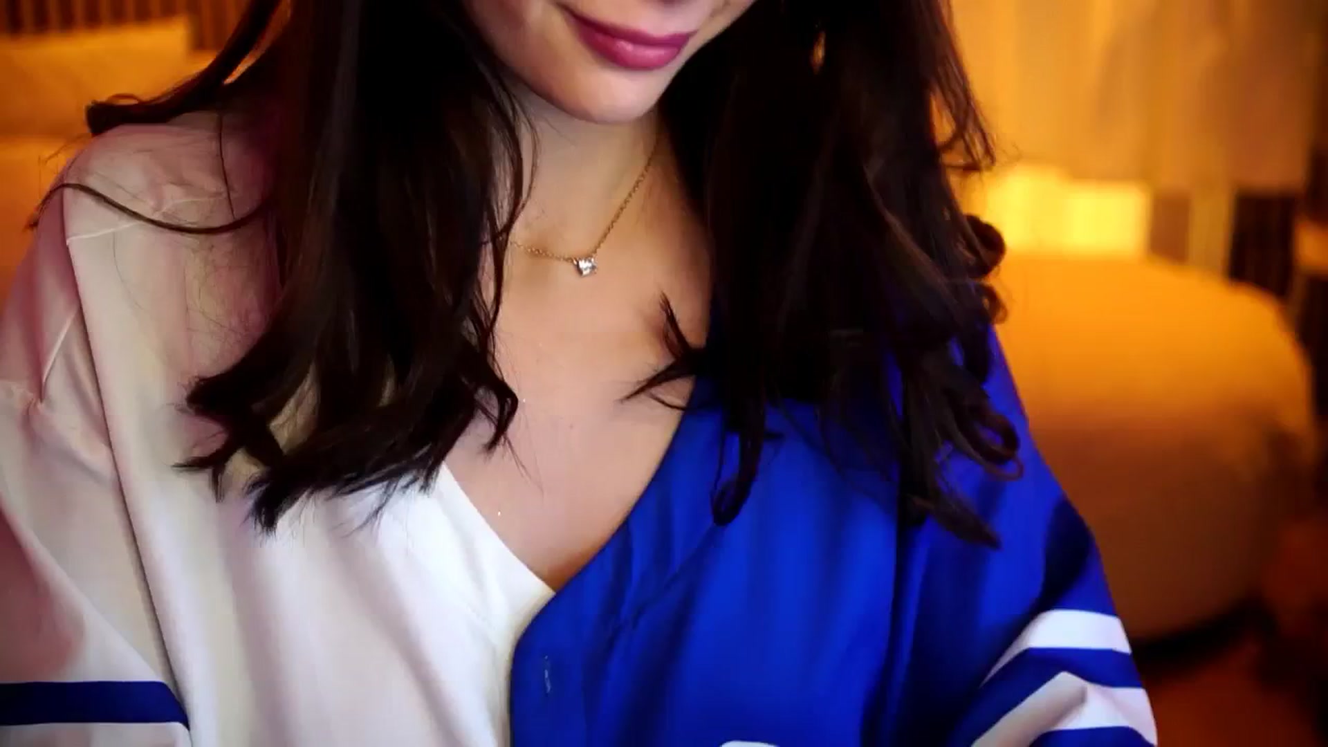 Gallery image thumbnail from Naomii18's myfreecams stream on, 12/31/2024, 13:57 image 14 of 20