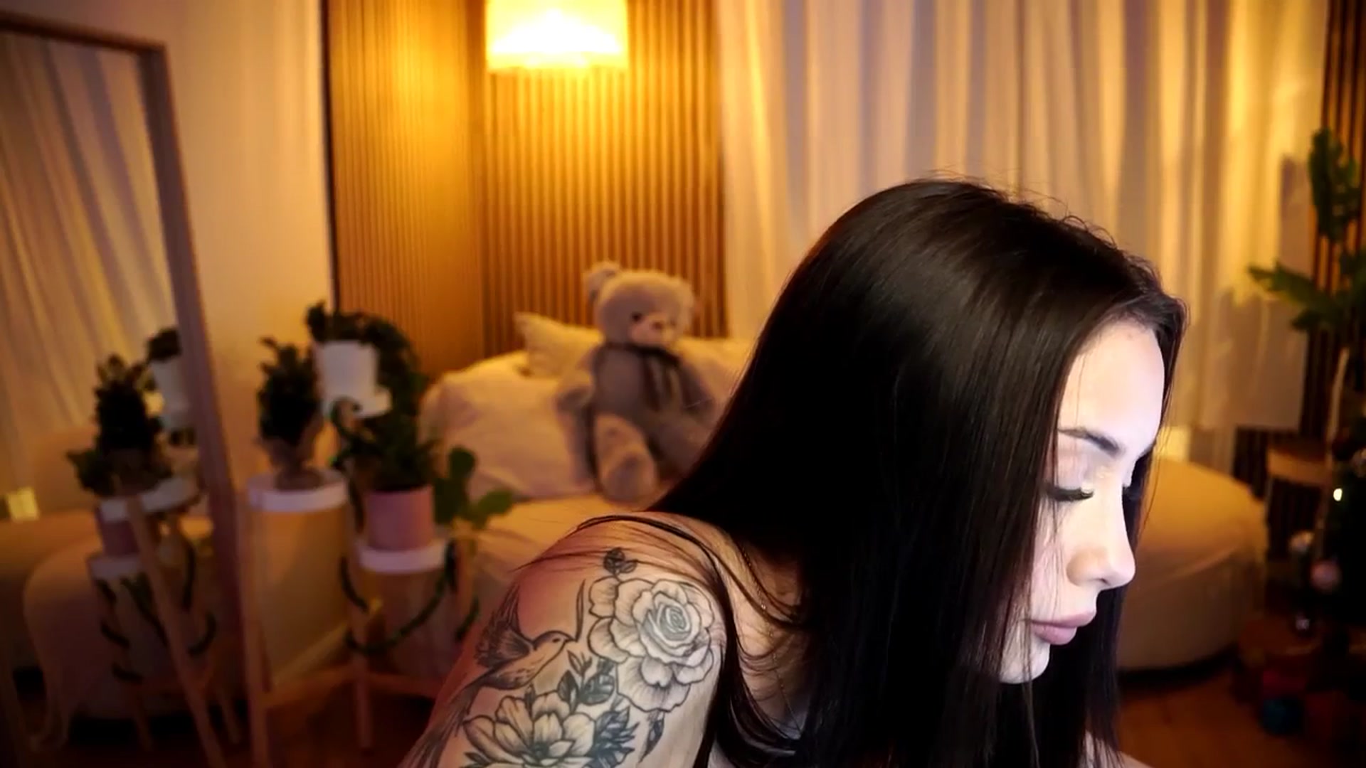 Gallery image thumbnail from Naomii18's myfreecams stream on, 01/07/2025, 14:39 image 12 of 20