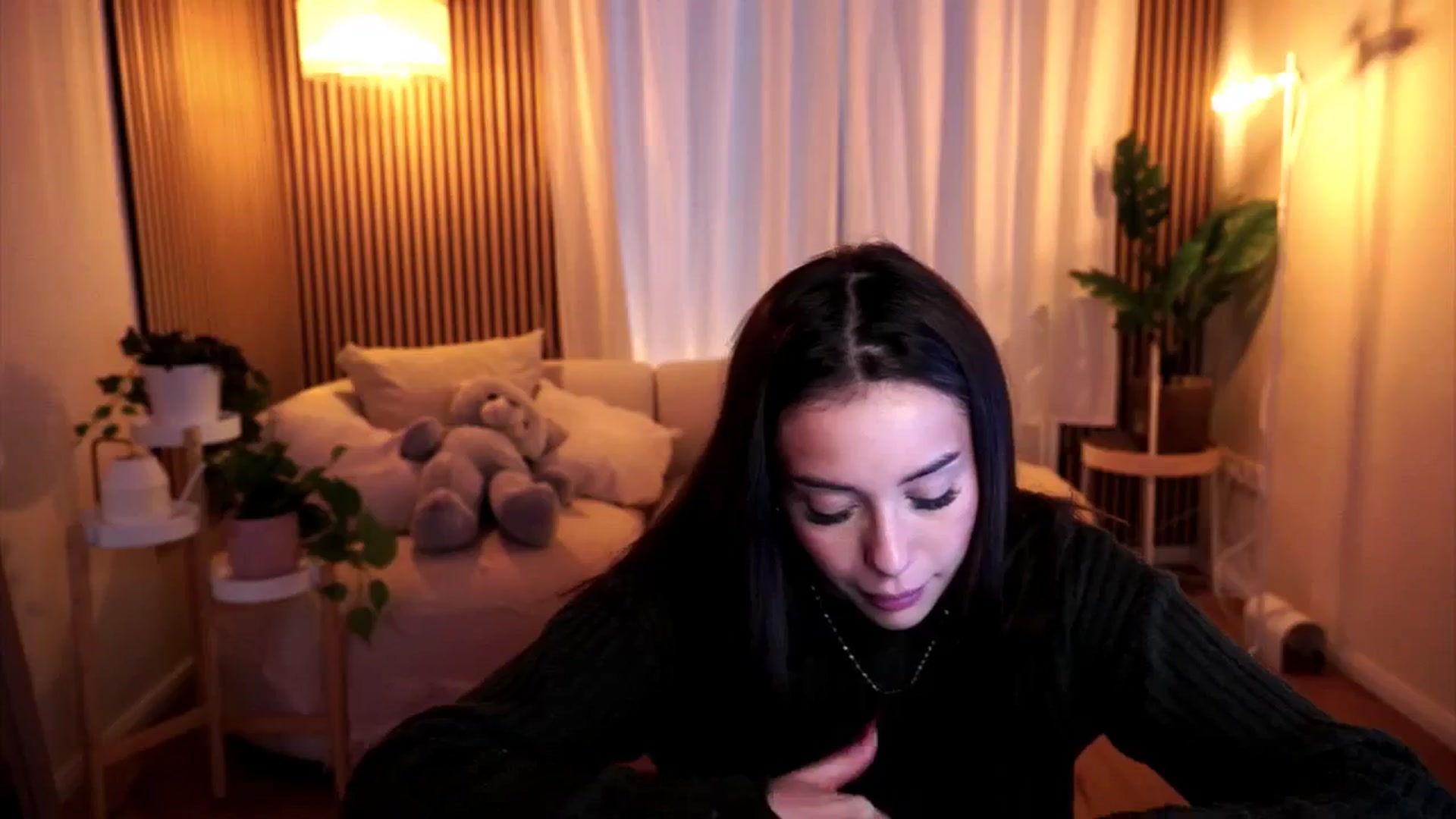 Gallery image thumbnail from Naomii18's myfreecams stream on, 01/21/2025, 11:11 image 12 of 20