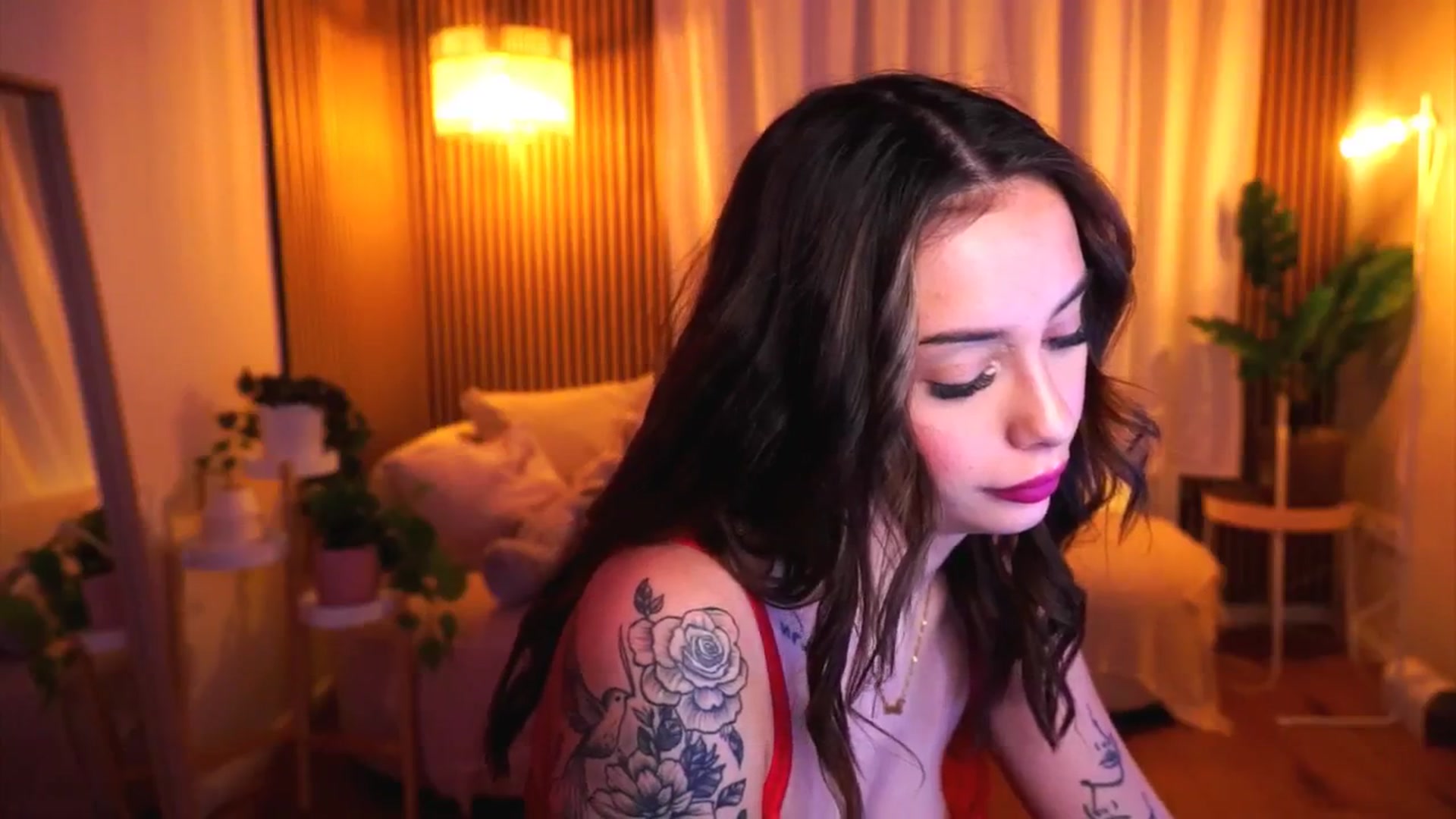 Gallery image thumbnail from Naomii18's myfreecams stream on, 01/22/2025, 15:06 image 10 of 20