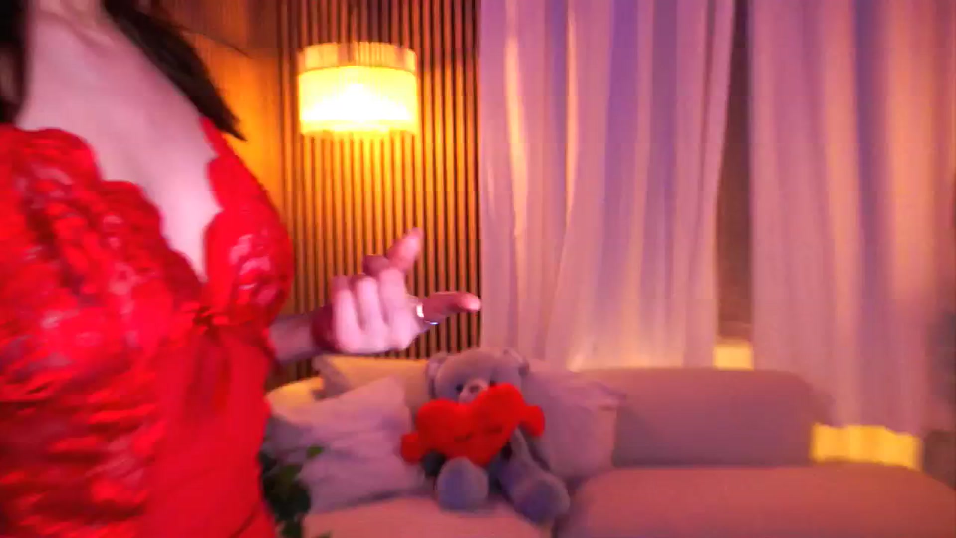 Gallery image thumbnail from Naomii18's myfreecams stream on, 02/13/2025, 20:23 image 9 of 20