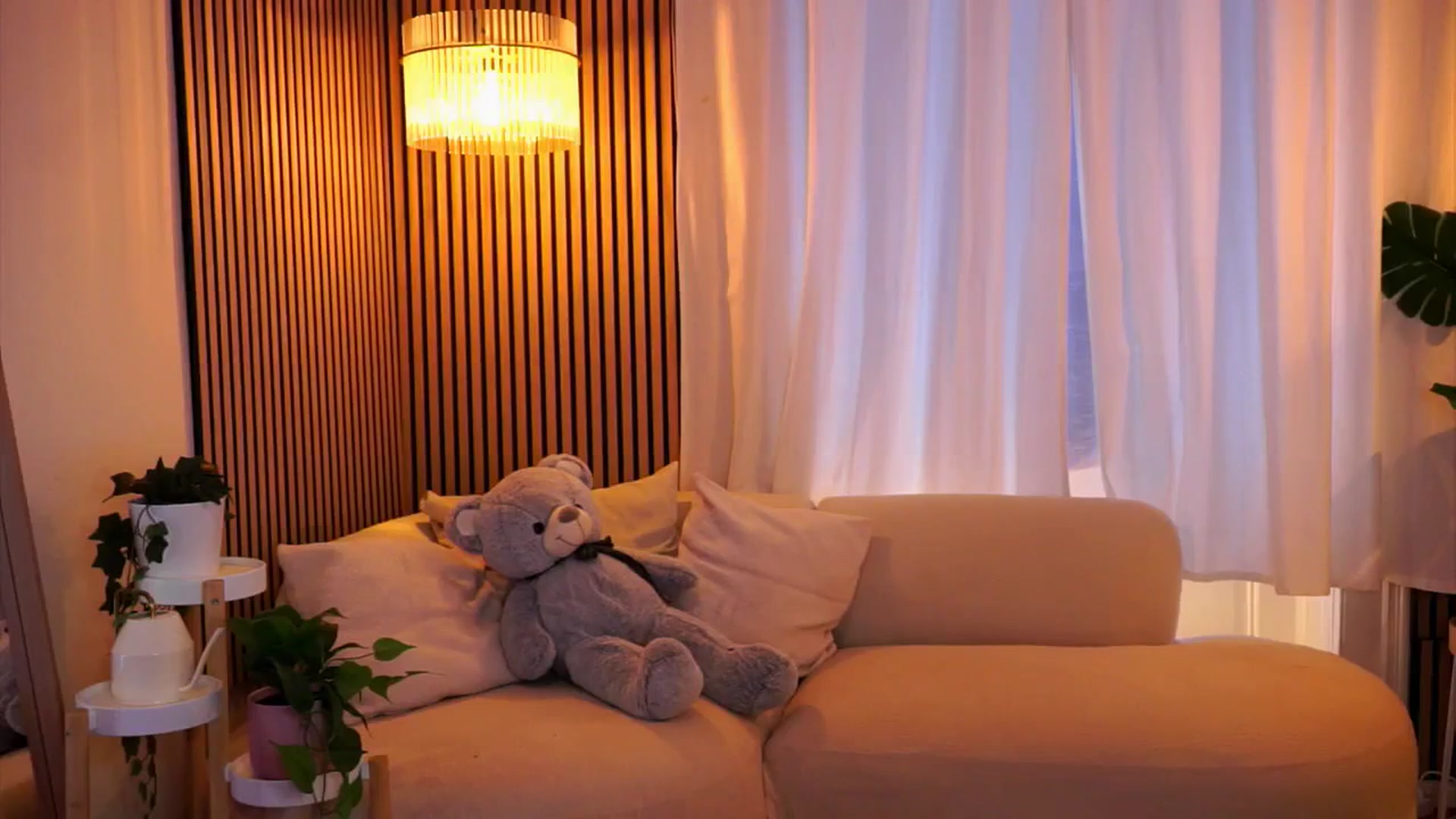 Gallery image thumbnail from Naomii18's myfreecams stream on, 02/22/2025, 14:28 image 7 of 20