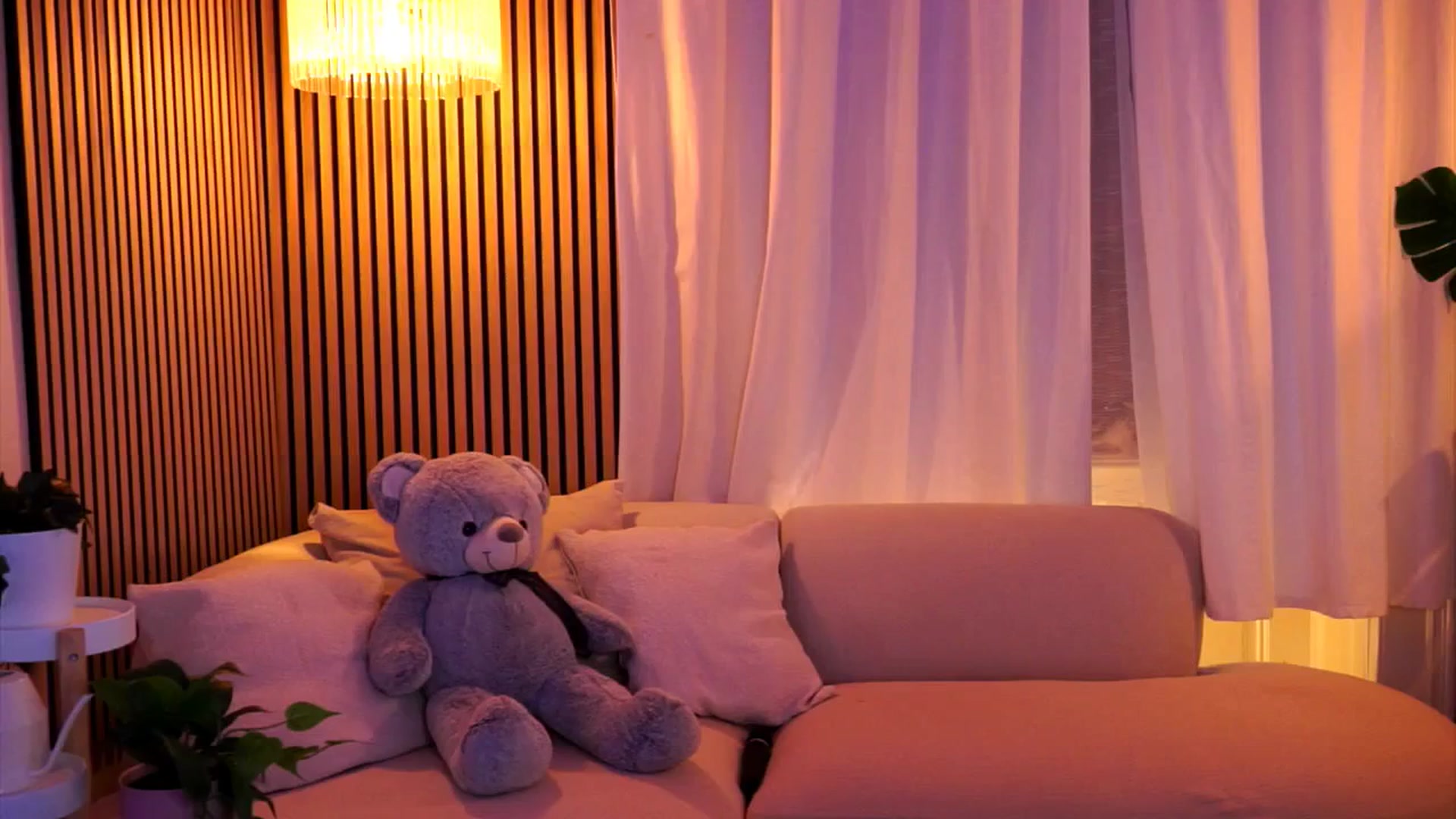 Gallery image thumbnail from Naomii18's myfreecams stream on, 02/26/2025, 15:19 image 6 of 20