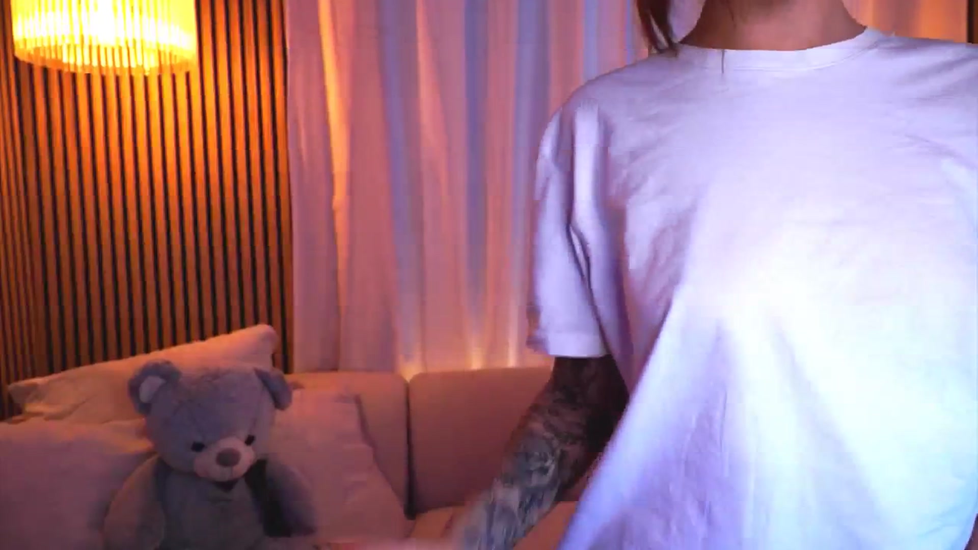 Gallery image thumbnail from Naomii18's myfreecams stream on, 03/05/2025, 14:51 image 13 of 20