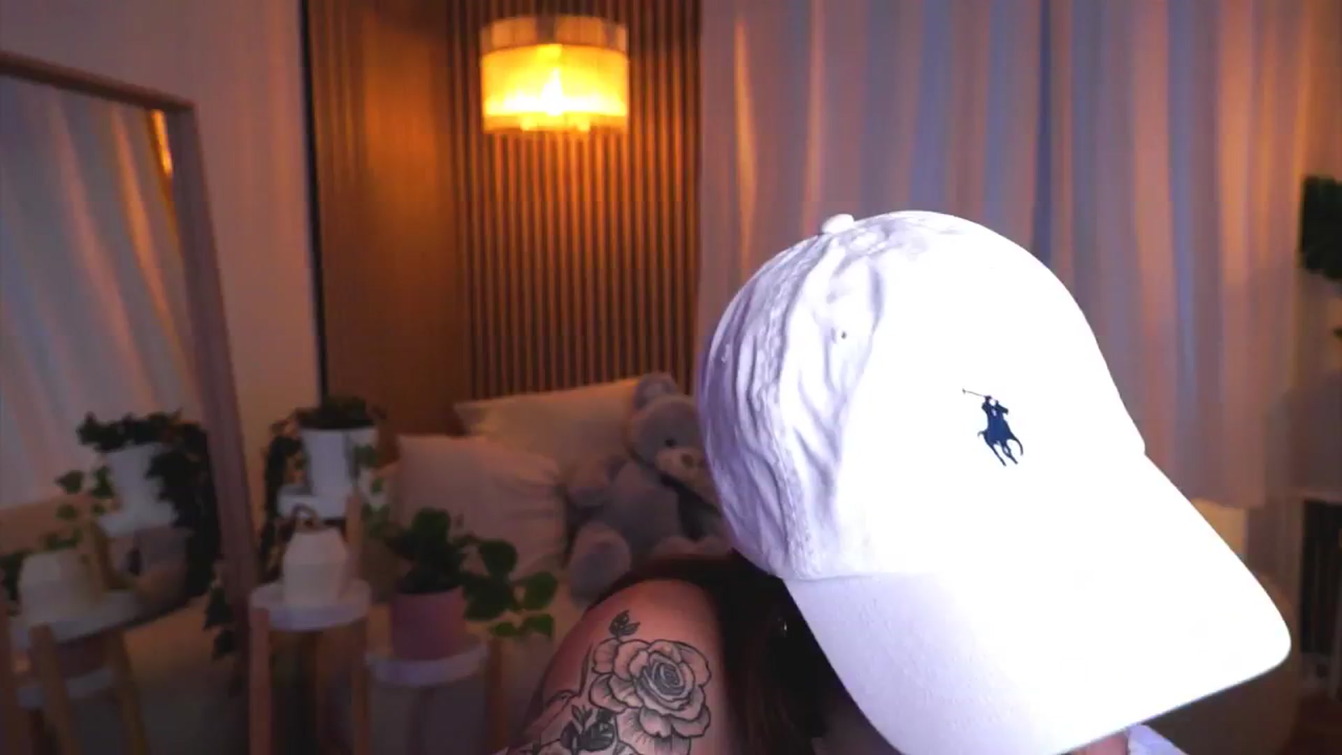 Gallery image thumbnail from Naomii18's myfreecams stream on, 03/07/2025, 15:21 image 17 of 20