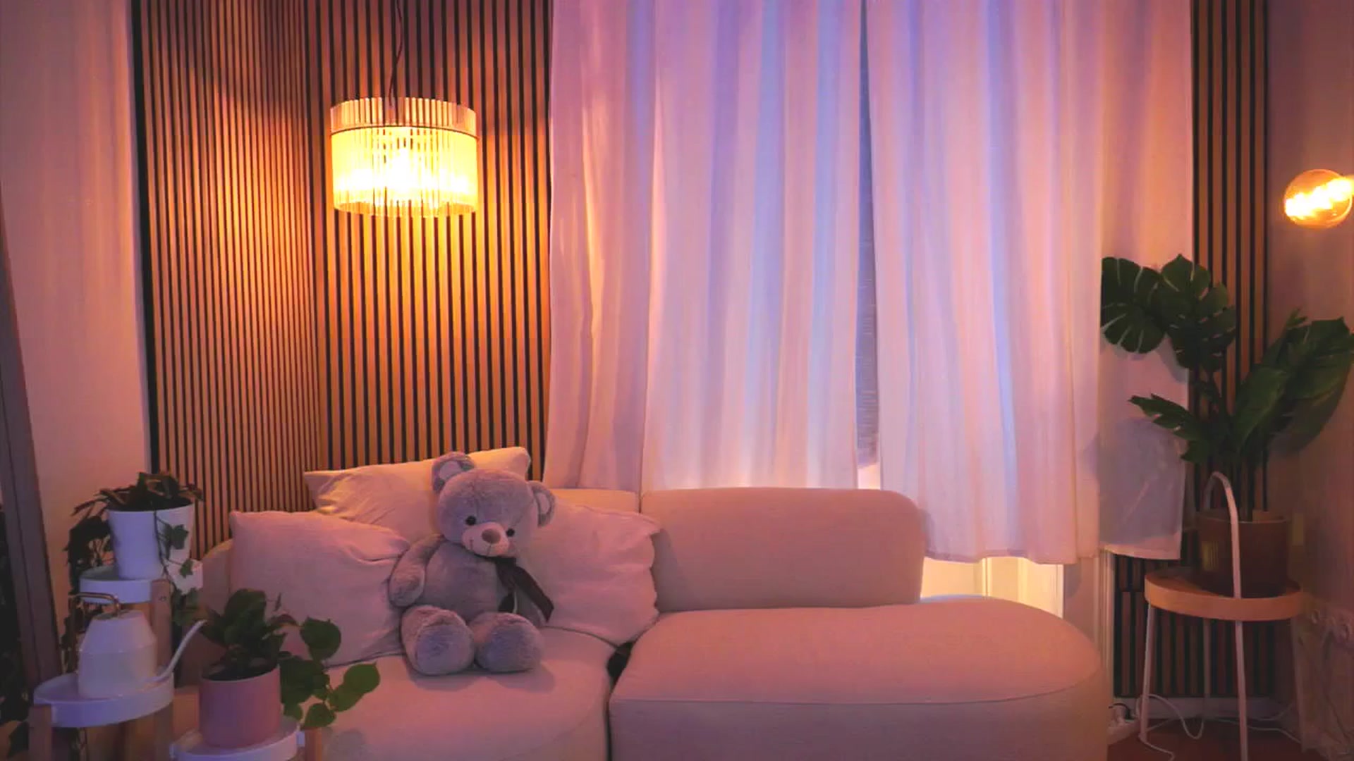 Gallery image thumbnail from Naomii18's myfreecams stream on, 03/11/2025, 13:39 image 12 of 20