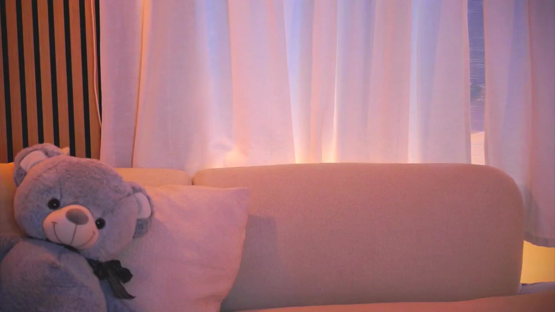 Gallery image thumbnail from Naomii18's myfreecams stream on, 03/25/2025, 14:42 image 12 of 20