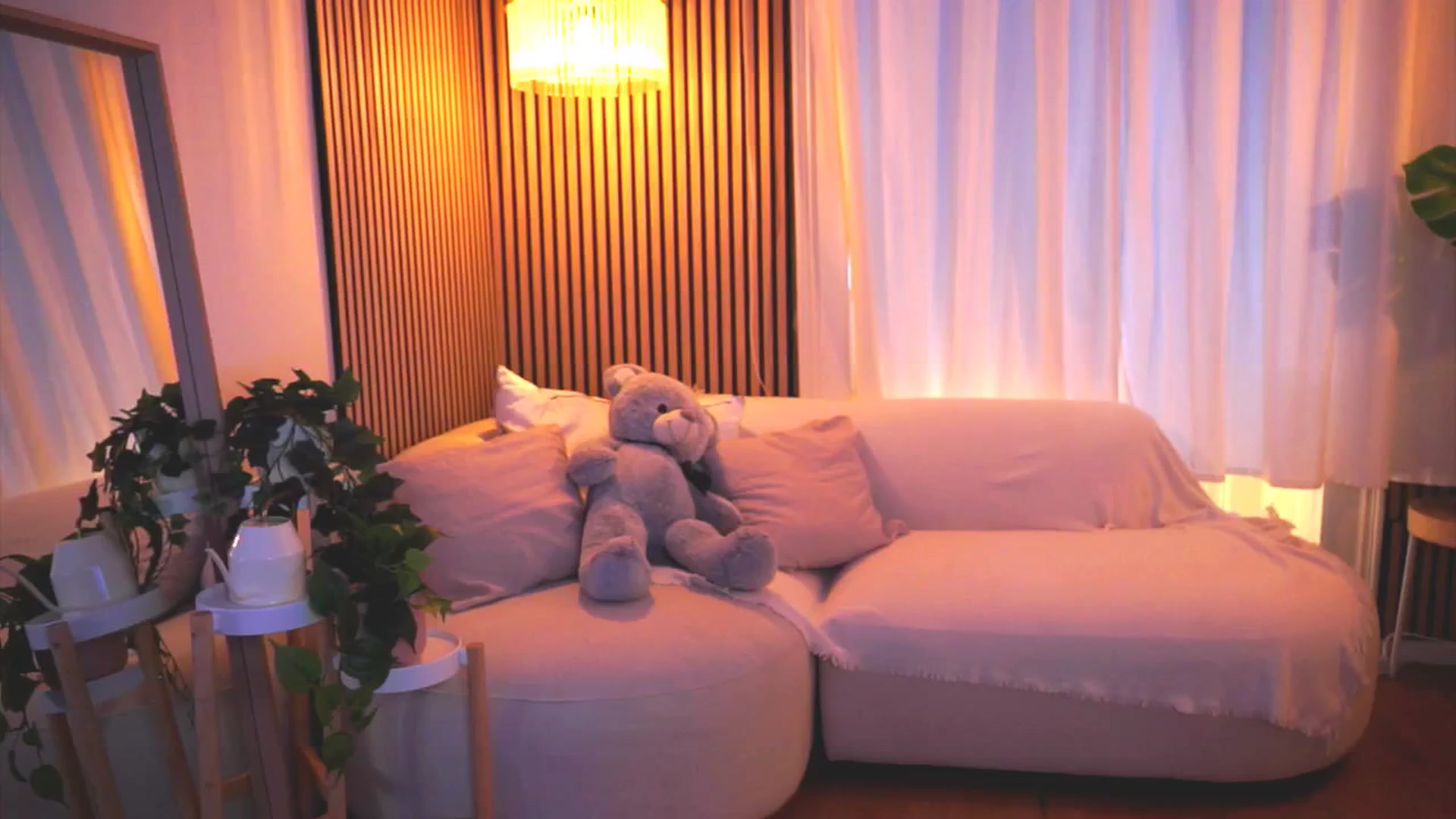 Gallery image thumbnail from Naomii18's myfreecams stream on, 04/17/2025, 14:38 image 9 of 20