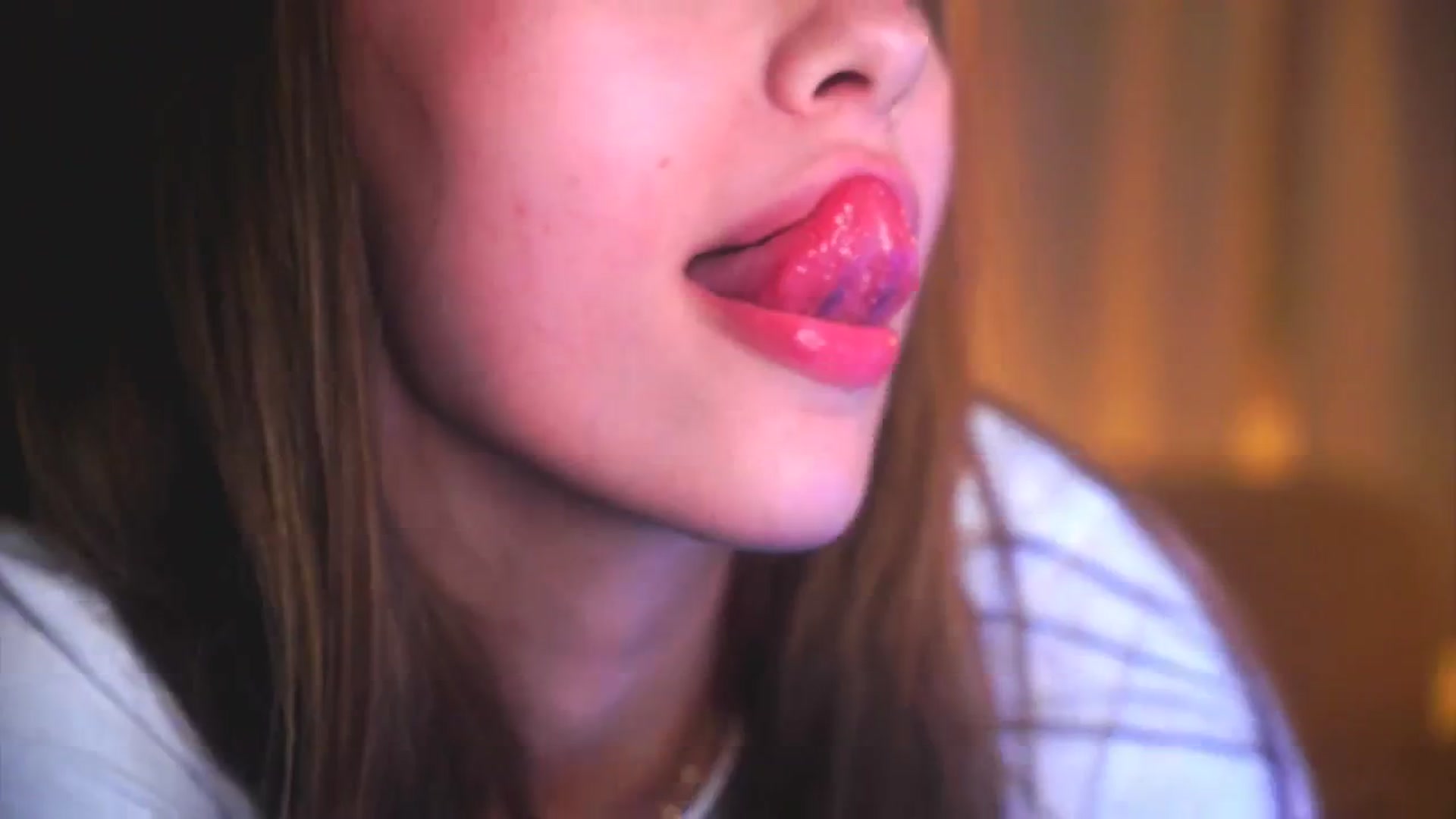 Gallery image thumbnail from Naomii18's myfreecams stream on, 04/22/2025, 20:22 image 15 of 20