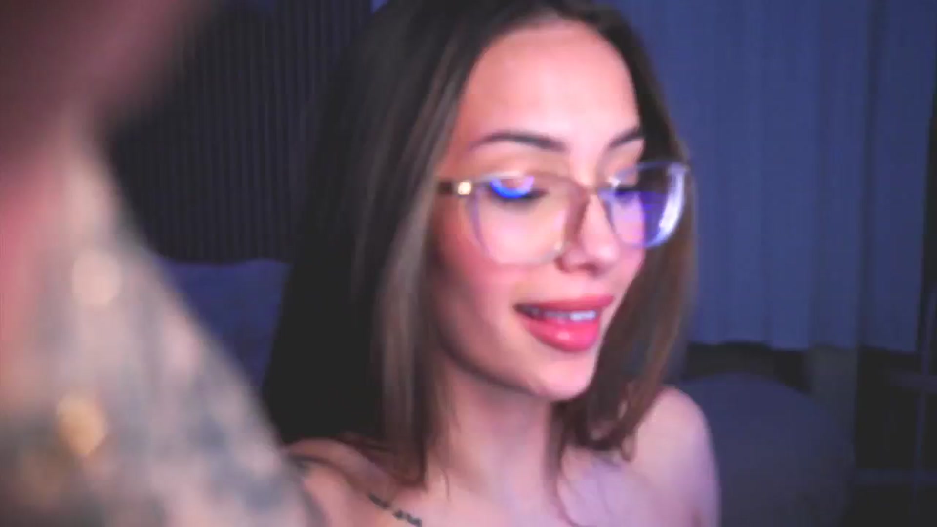 Gallery image thumbnail from Naomii18's myfreecams stream on, 05/11/2025, 20:30 image 9 of 20
