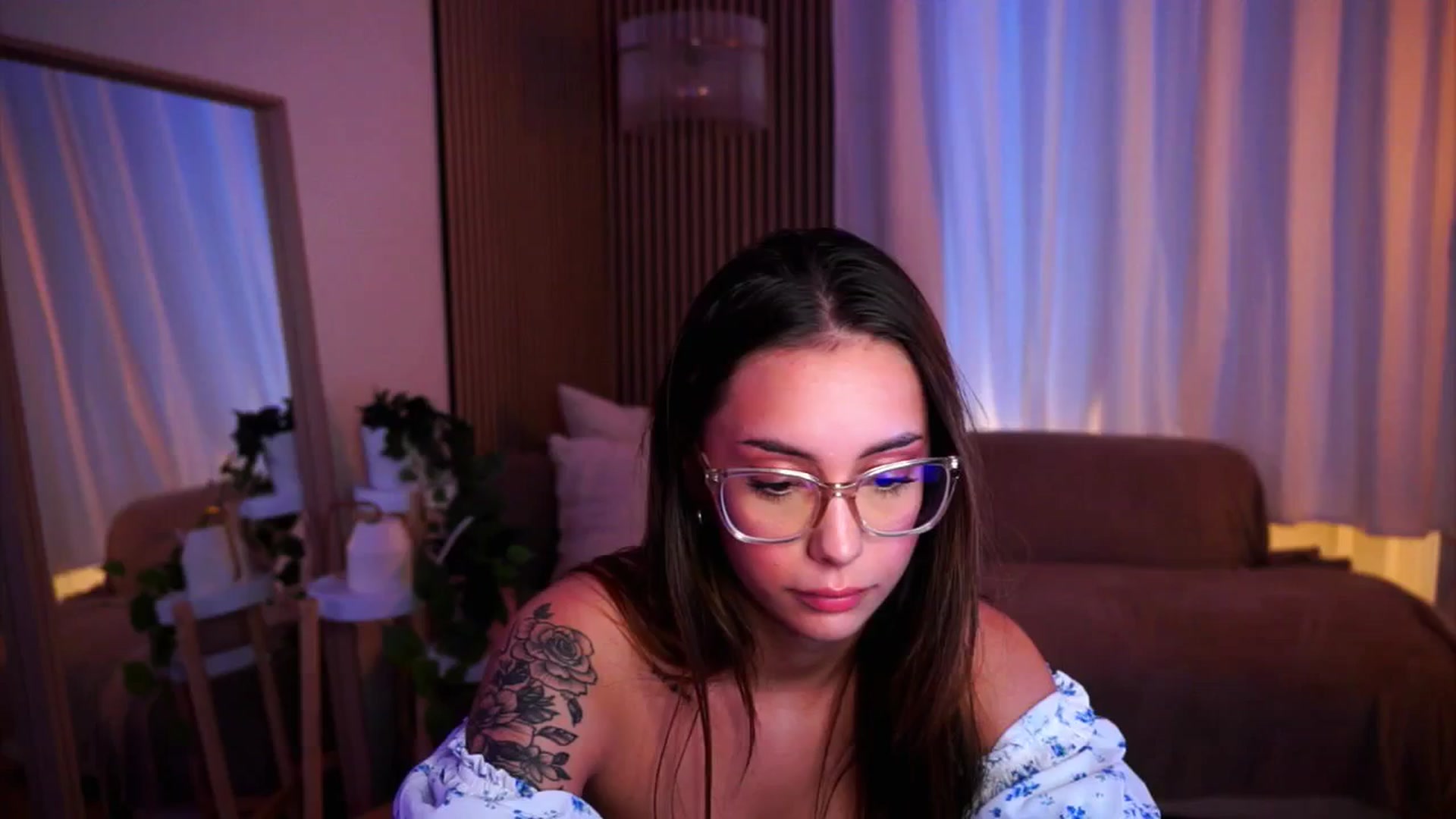 Gallery image thumbnail from Naomii18's myfreecams stream on, 06/03/2025, 17:58 image 20 of 20