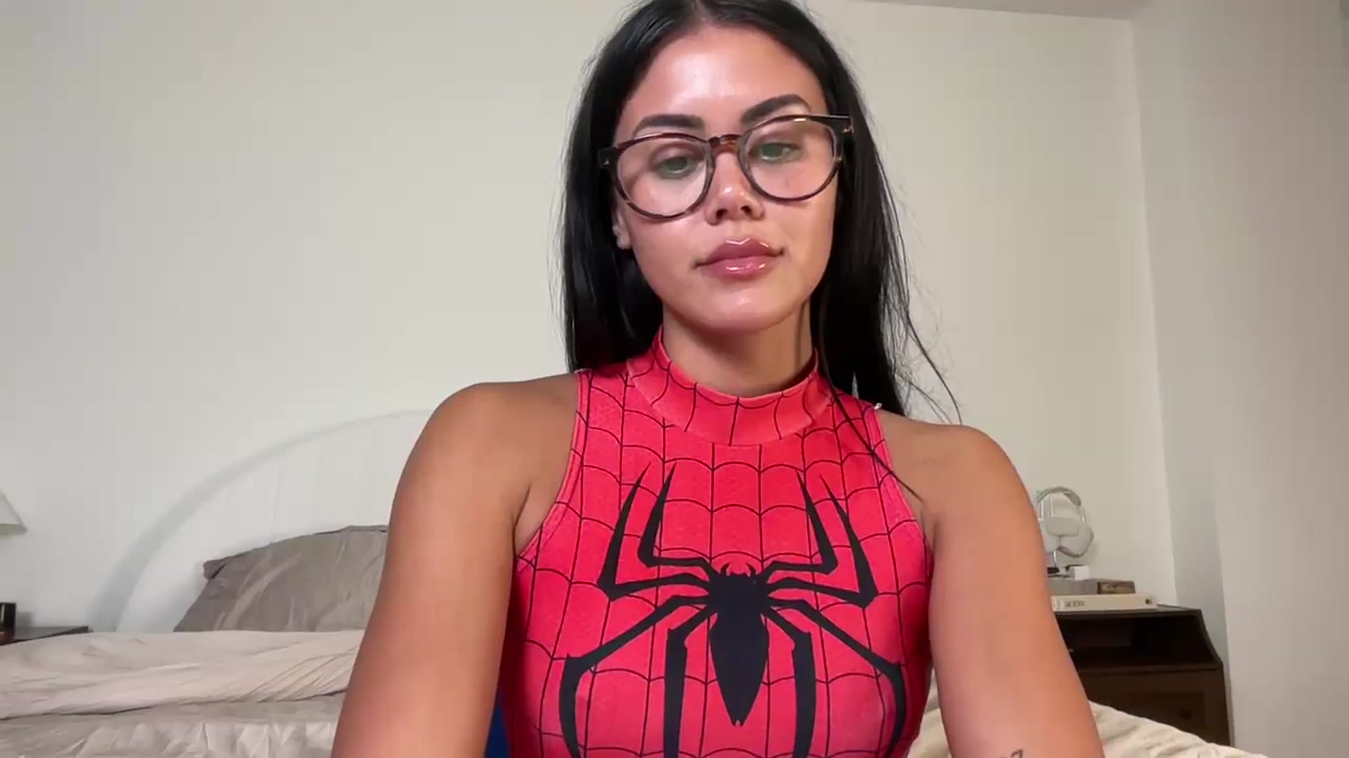 Gallery image thumbnail from Naomilynn's myfreecams stream on, 10/09/2024, 04:32 image 5 of 20