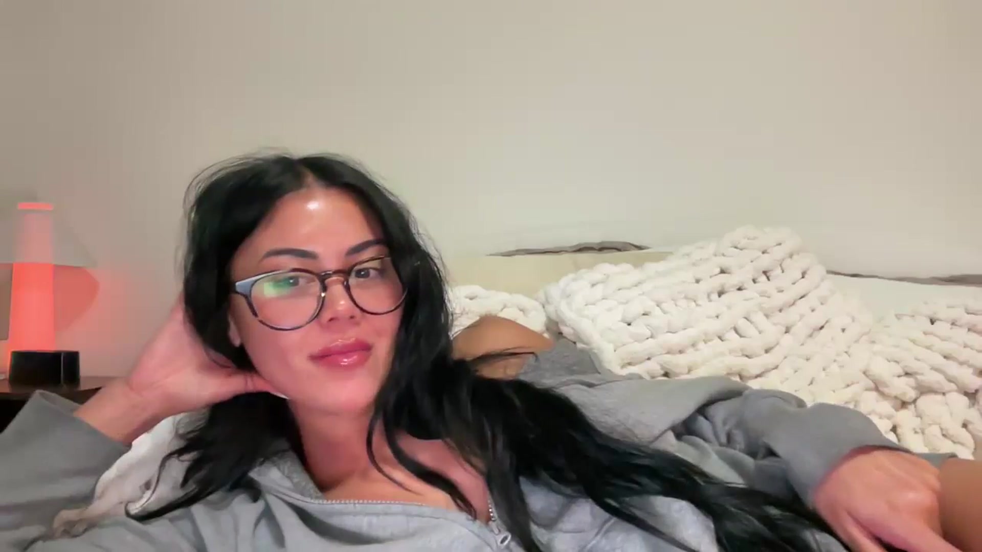 Gallery image thumbnail from Naomilynn's myfreecams stream on, 10/31/2024, 06:26 image 3 of 20