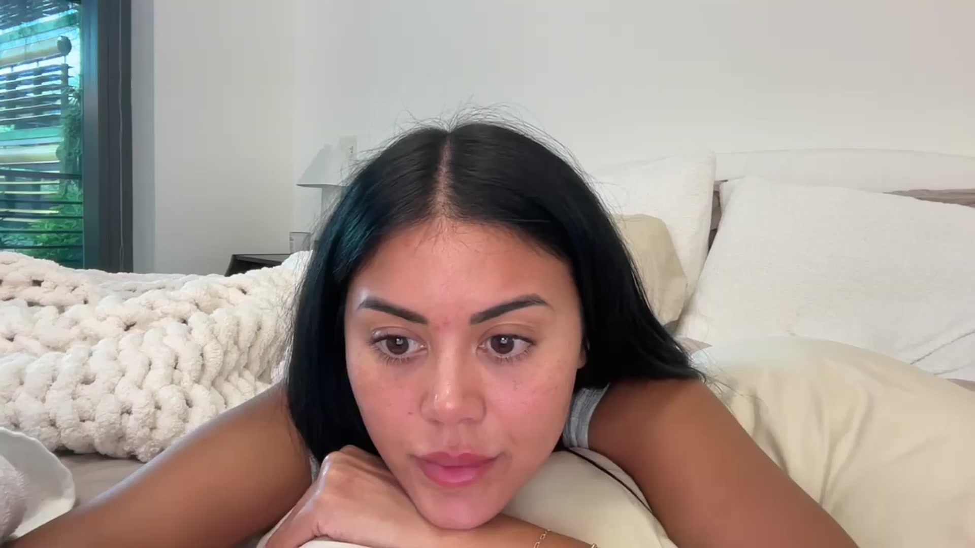 Gallery image thumbnail from Naomilynn's myfreecams stream on, 11/08/2024, 22:51 image 13 of 20