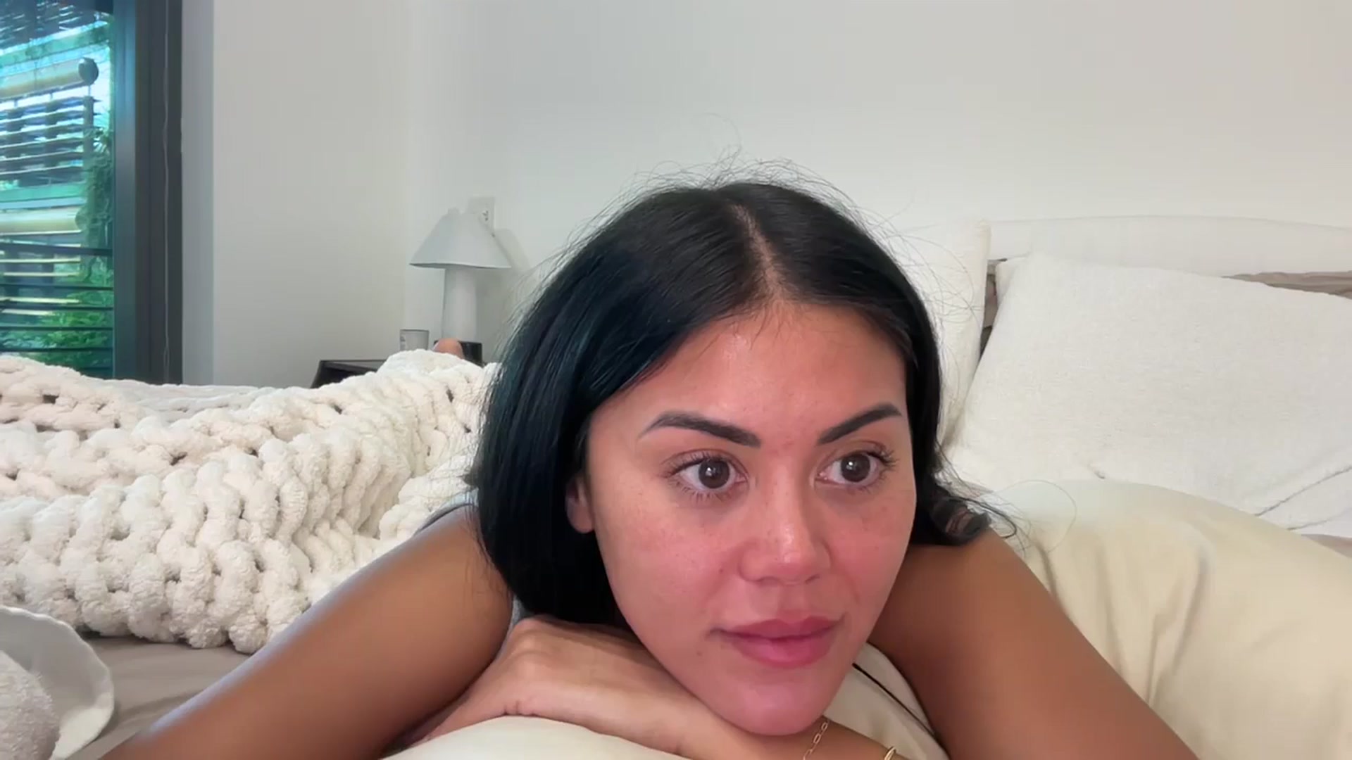 Gallery image thumbnail from Naomilynn's myfreecams stream on, 11/08/2024, 22:51 image 9 of 20