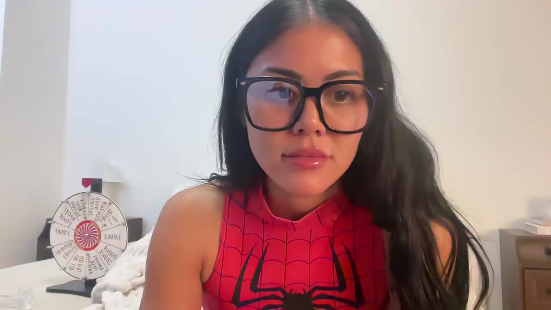 Gallery image thumbnail from Naomilynn's myfreecams stream on, 11/22/2024, 08:22 image 1 of 20