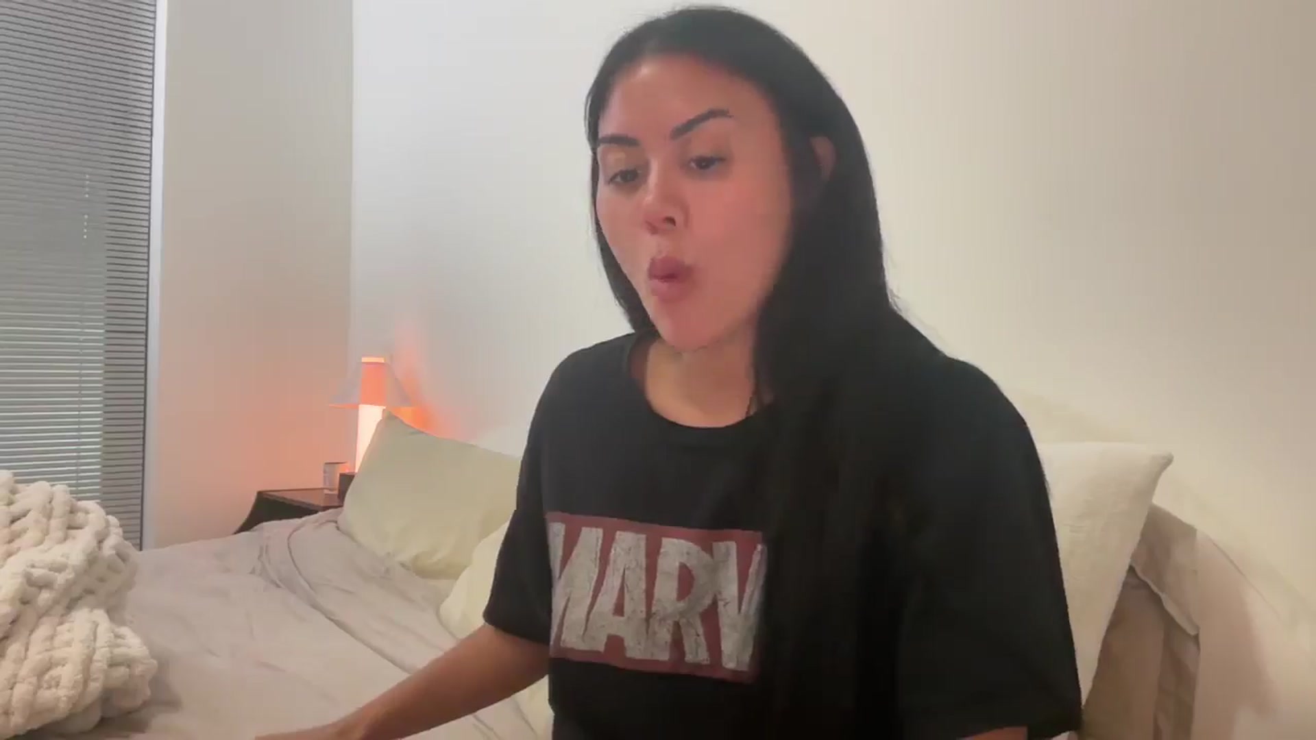Gallery image thumbnail from Naomilynn's myfreecams stream on, 11/29/2024, 21:22 image 4 of 20
