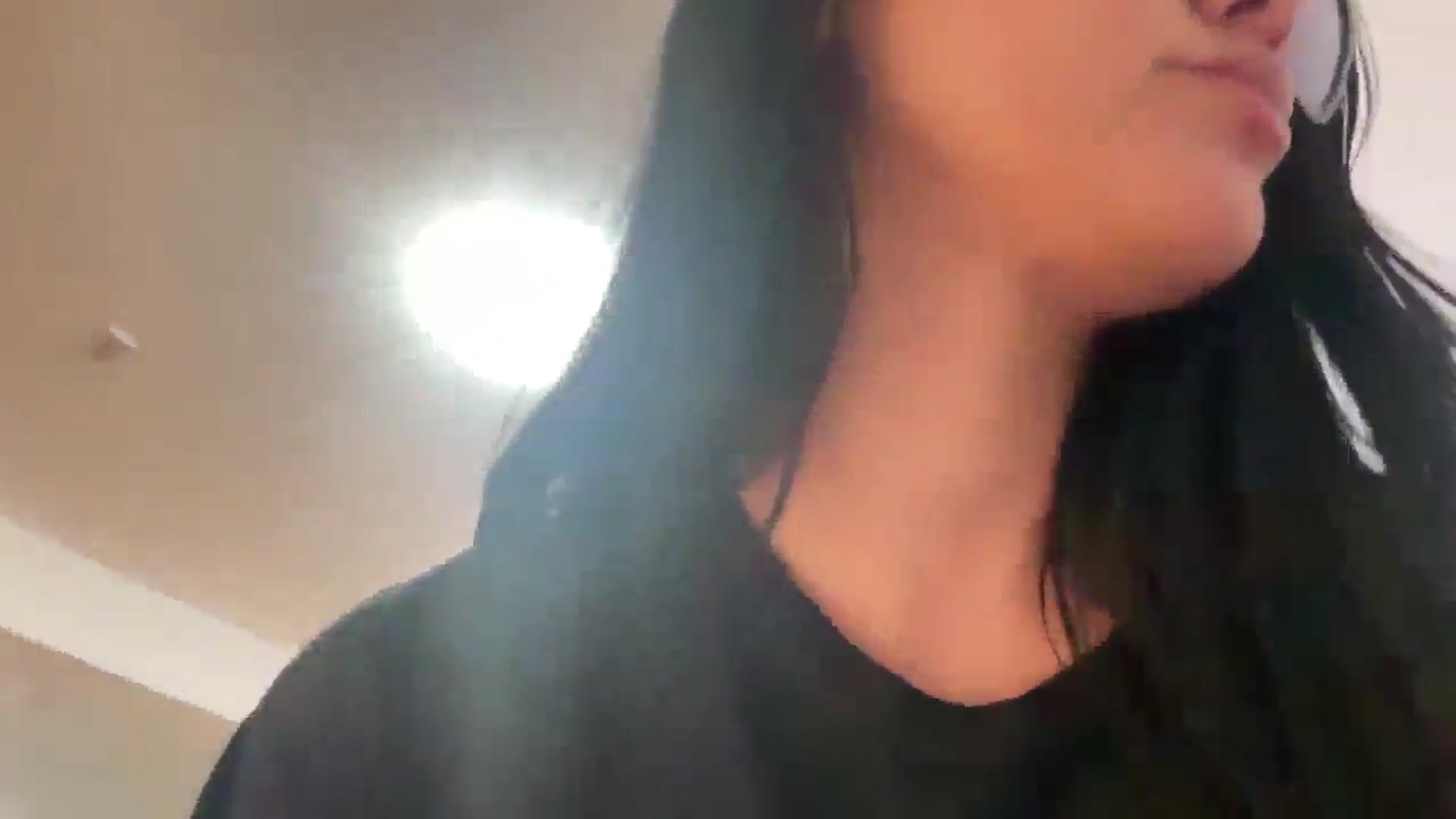 Gallery image thumbnail from Naomilynn's myfreecams stream on, 11/30/2024, 06:40 image 4 of 20
