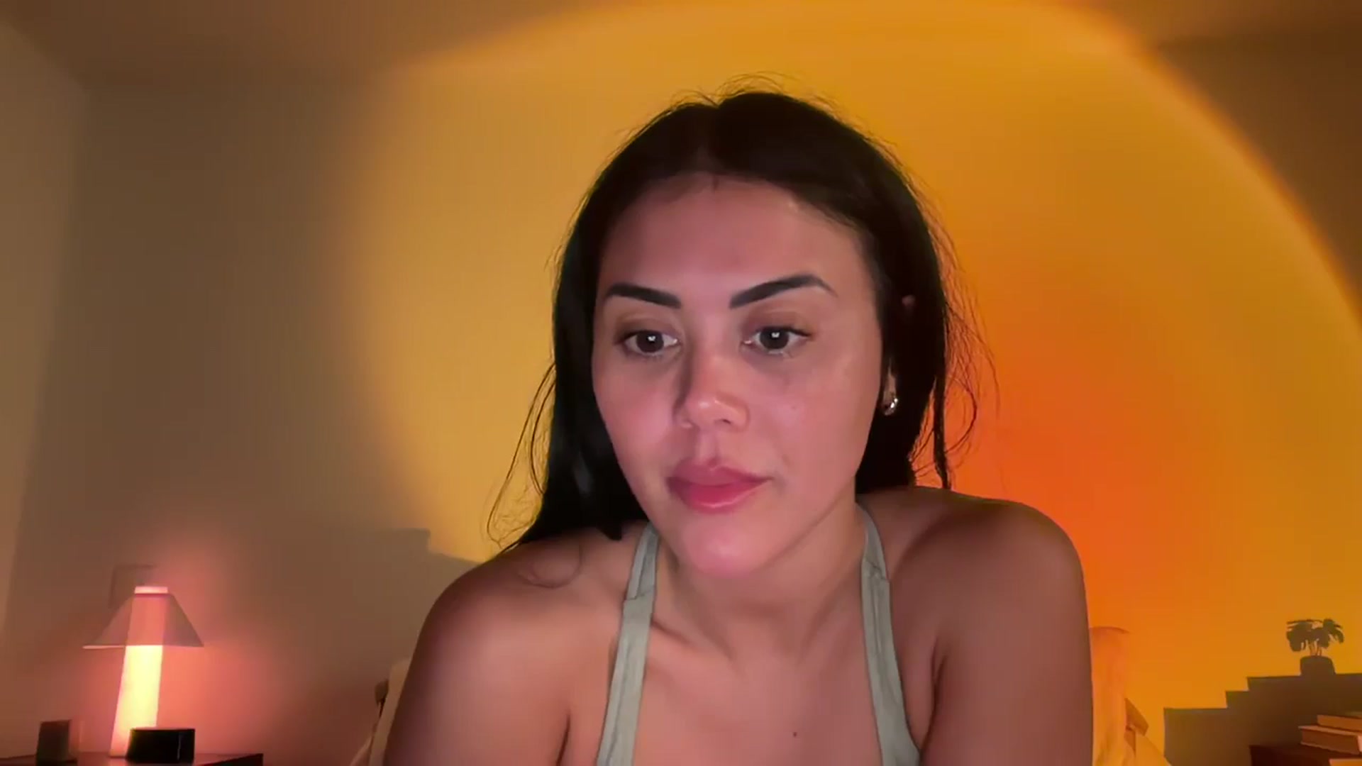 Gallery image thumbnail from Naomilynn's myfreecams stream on, 12/10/2024, 06:35 image 20 of 20