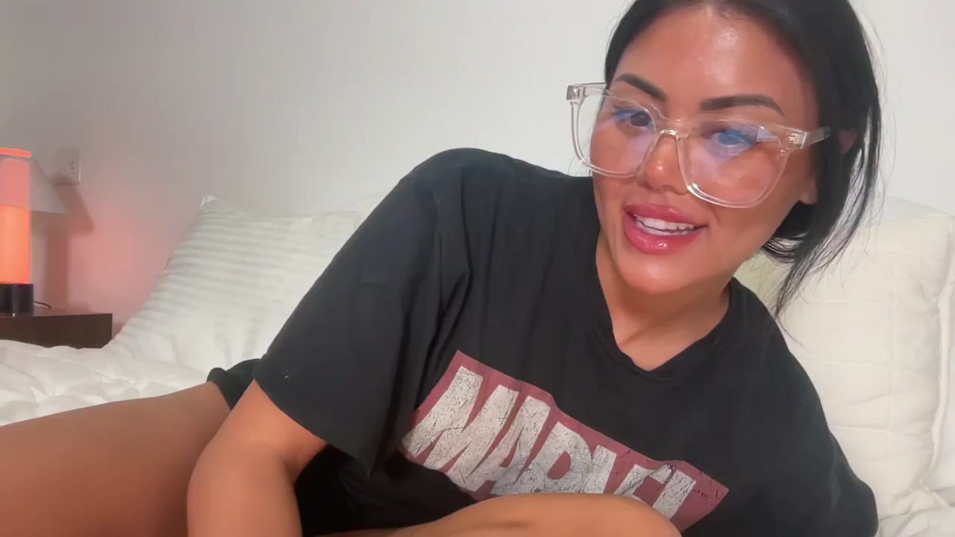 Gallery image thumbnail from Naomilynn's myfreecams stream on, 01/21/2025, 05:41 image 9 of 20