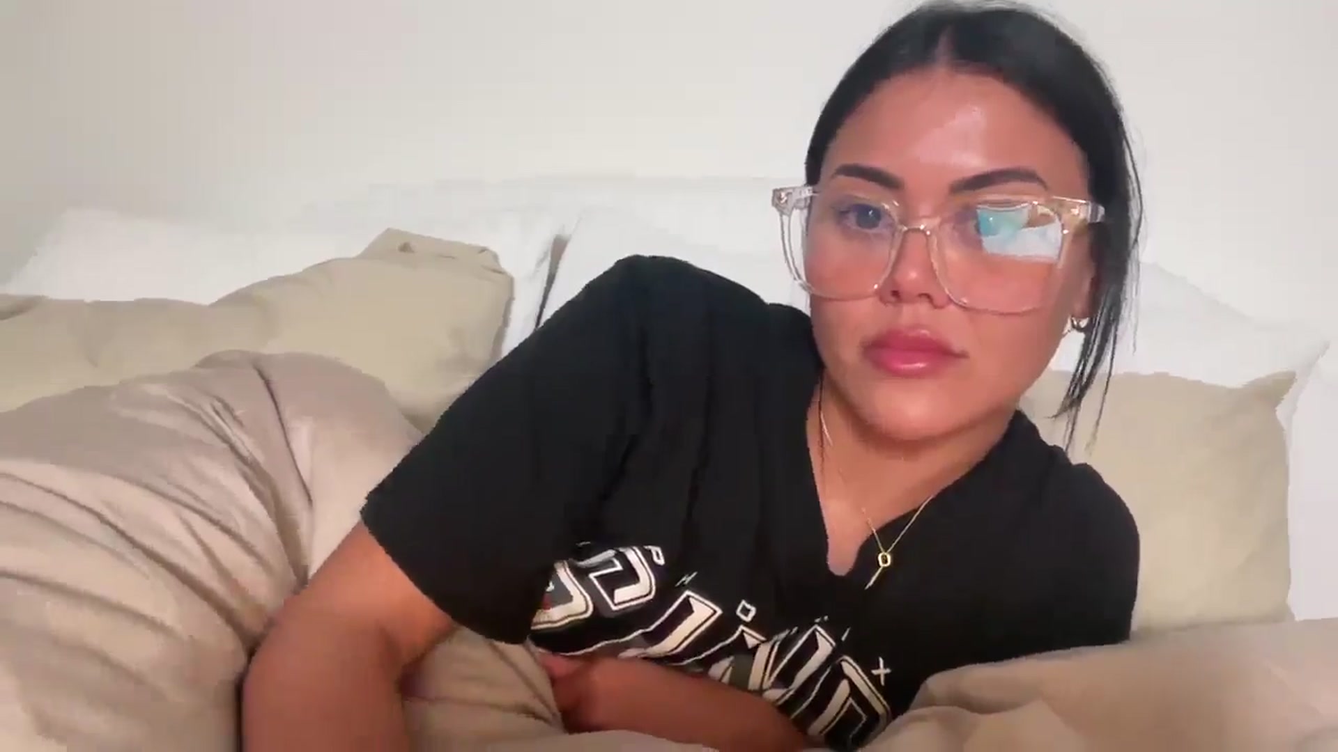 Gallery image thumbnail from Naomilynn's myfreecams stream on, 01/28/2025, 05:34 image 20 of 20